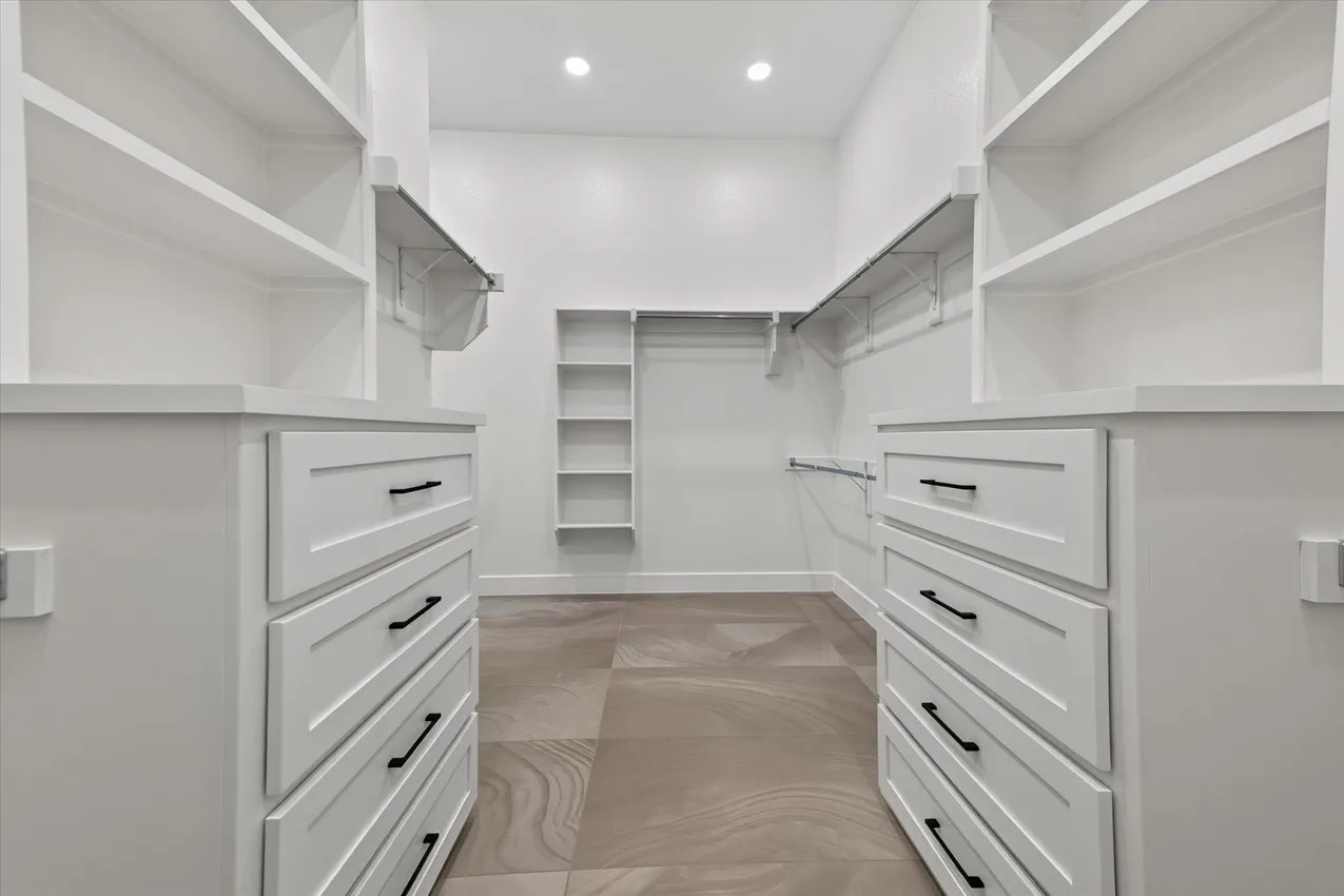 Single Family Residence For Sale in Collin County , 2616 Paddington Drive Drive, Celina, Texas 75009, 4 Bedroom, 6 Bathroom, 3 Garage spaces, 3,709 Sqft, built in 2026, New Construction - Incomplete, mls#21115692, Real Estate Agent in Celina, Homes For Sale in Collin county, Homes For Sale in Celina, Realtor in Celina Texas, Real Estate Brokerage Independent Realty Texas, Luminita Cordes Realtor