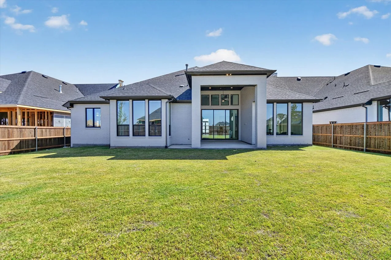 Single Family Residence For Sale in Collin County , 2616 Paddington Drive Drive, Celina, Texas 75009, 4 Bedroom, 6 Bathroom, 3 Garage spaces, 3,709 Sqft, built in 2026, New Construction - Incomplete, mls#21115692, Real Estate Agent in Celina, Homes For Sale in Collin county, Homes For Sale in Celina, Realtor in Celina Texas, Real Estate Brokerage Independent Realty Texas, Luminita Cordes Realtor