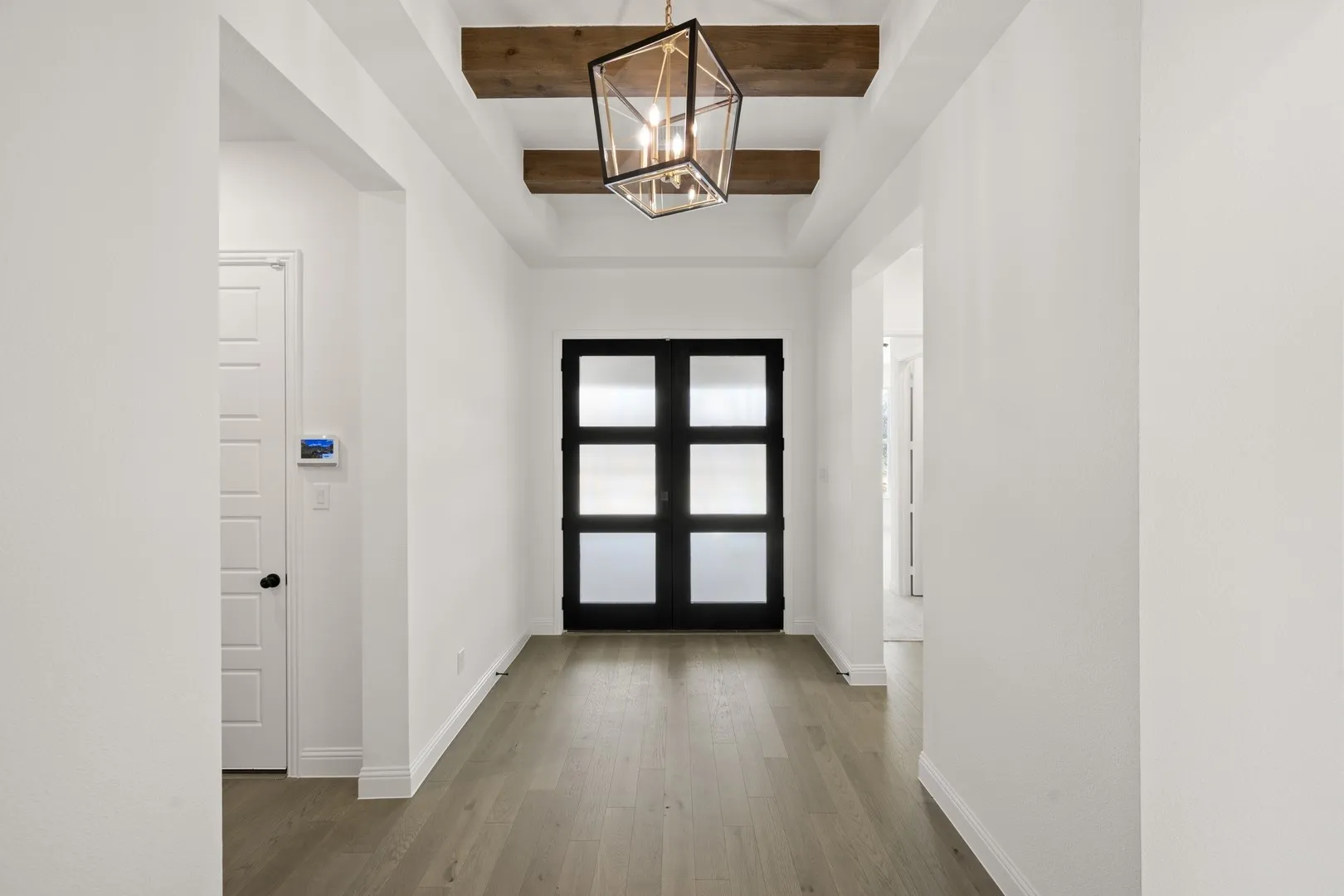 4728 Hawthorn Hills- Entry-1