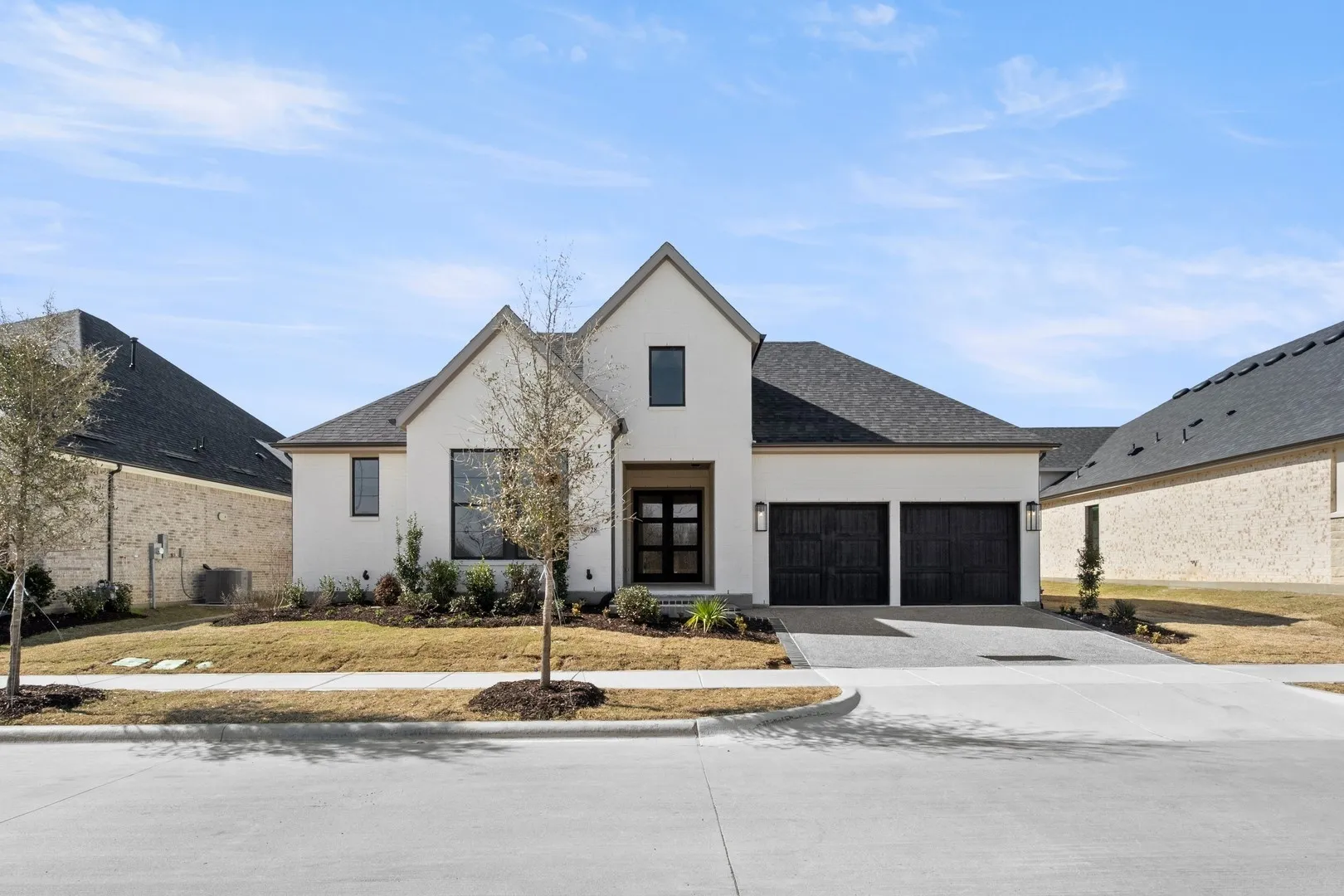 4728 Hawthorn Hills-Front NG-1