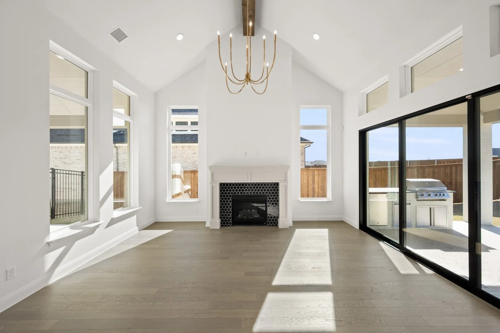 4728 Hawthorn Hills- Living Room-1