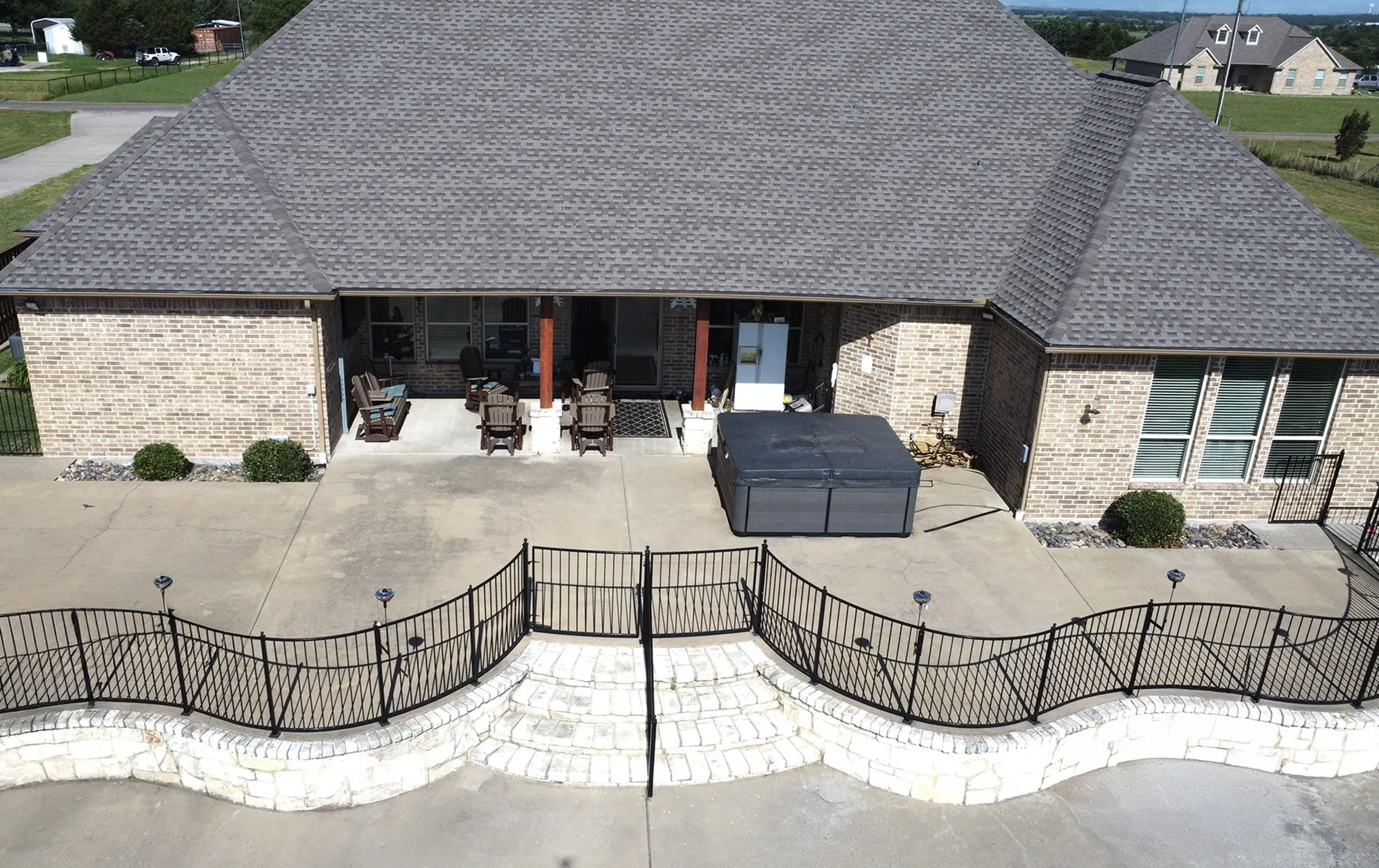 Single Family Residence For Sale in Kaufman County , 4816 Prairie Chapel Trail, Crandall, Texas 75114, 5 Bedrooms, 5 Bathrooms, 10 Garage spaces, 4,562 Sqft, built in 2006, Price $1,125,000, mls#21115881, Real Estate Agent in Crandall, Homes For Sale in Kaufman county, Homes For Sale in Crandall, Realtor in Crandall Texas, Real Estate Brokerage Independent Realty Texas, Luminita Cordes Realtor