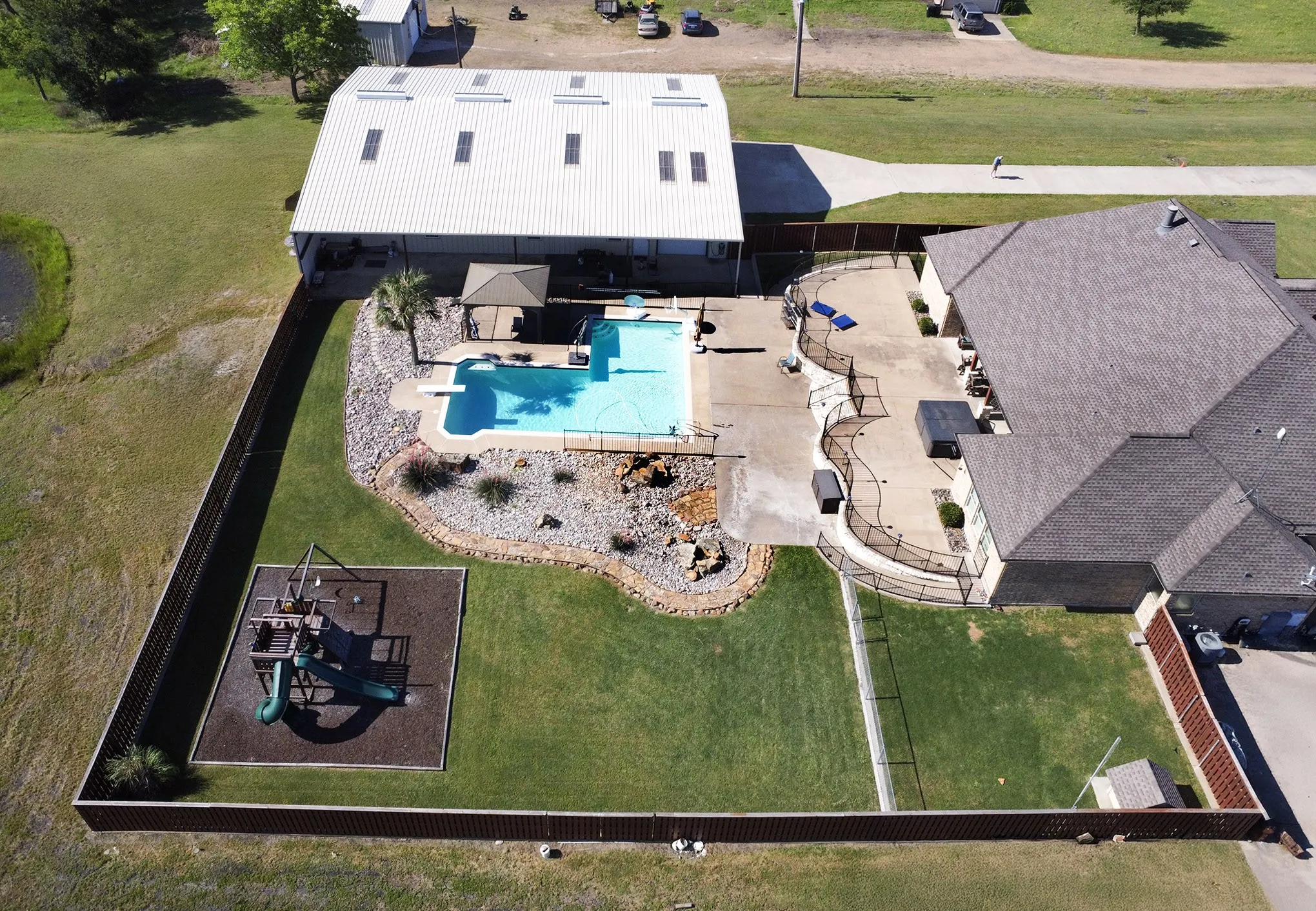 Single Family Residence For Sale in Kaufman County , 4816 Prairie Chapel Trail, Crandall, Texas 75114, 5 Bedrooms, 5 Bathrooms, 10 Garage spaces, 4,562 Sqft, built in 2006, Price $1,125,000, mls#21115881, Real Estate Agent in Crandall, Homes For Sale in Kaufman county, Homes For Sale in Crandall, Realtor in Crandall Texas, Real Estate Brokerage Independent Realty Texas, Luminita Cordes Realtor