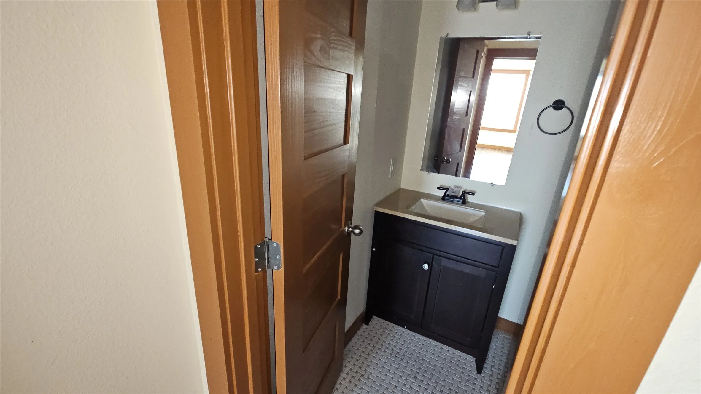 Single Family Residence For Sale in Parker County , 111 W Morning Dove Drive, Azle, Texas 76020, 2 Bedroom, 1 Bathroom, Garage spaces, 868 Sqft, built in 2016, Preowned, mls#21103849, Real Estate Agent in Azle, Homes For Sale in Parker county, Homes For Sale in Azle, Realtor in Azle Texas, Real Estate Brokerage Independent Realty Texas, Luminita Cordes Realtor