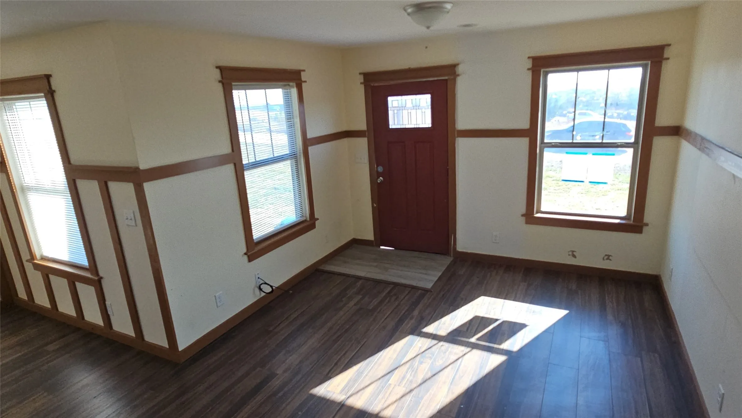 Single Family Residence For Sale in Parker County , 111 W Morning Dove Drive, Azle, Texas 76020, 2 Bedroom, 1 Bathroom, Garage spaces, 868 Sqft, built in 2016, Preowned, mls#21103849, Real Estate Agent in Azle, Homes For Sale in Parker county, Homes For Sale in Azle, Realtor in Azle Texas, Real Estate Brokerage Independent Realty Texas, Luminita Cordes Realtor