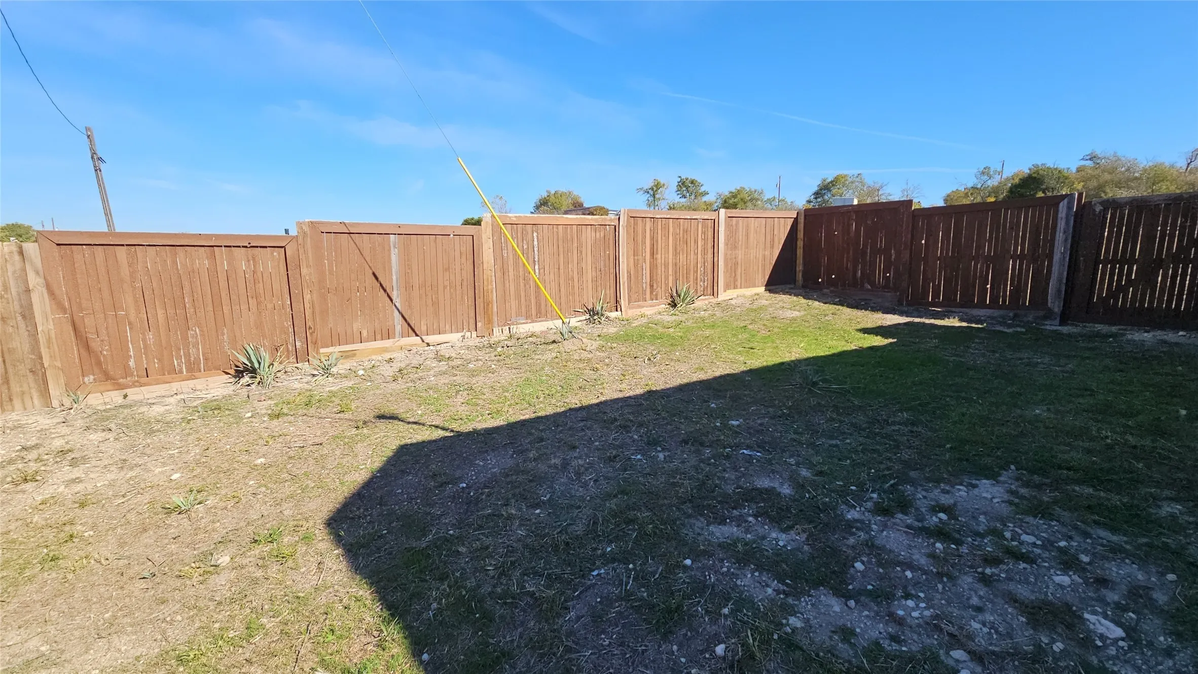 Single Family Residence For Sale in Parker County , 111 W Morning Dove Drive, Azle, Texas 76020, 2 Bedroom, 1 Bathroom, Garage spaces, 868 Sqft, built in 2016, Preowned, mls#21103849, Real Estate Agent in Azle, Homes For Sale in Parker county, Homes For Sale in Azle, Realtor in Azle Texas, Real Estate Brokerage Independent Realty Texas, Luminita Cordes Realtor