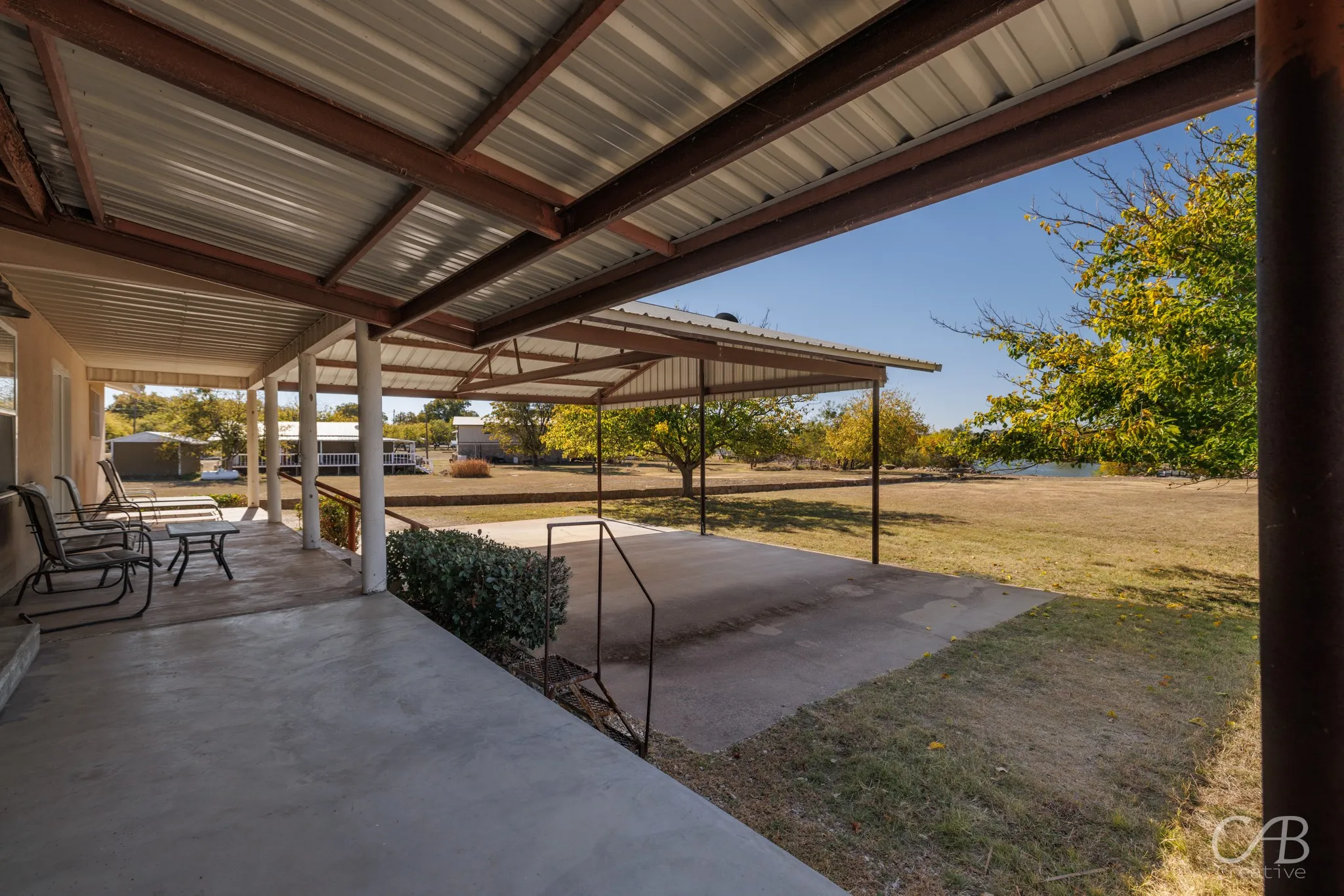 Single Family Residence For Sale in Coleman County , 155 Lakeview Drive, Coleman, Texas 76834, 3 Bedroom, 2 Bathroom, Garage spaces, 1,984 Sqft, built in 1970, Preowned, mls#21114276, Real Estate Agent in Coleman, Homes For Sale in Coleman county, Homes For Sale in Coleman, Realtor in Coleman Texas, Real Estate Brokerage Independent Realty Texas, Luminita Cordes Realtor