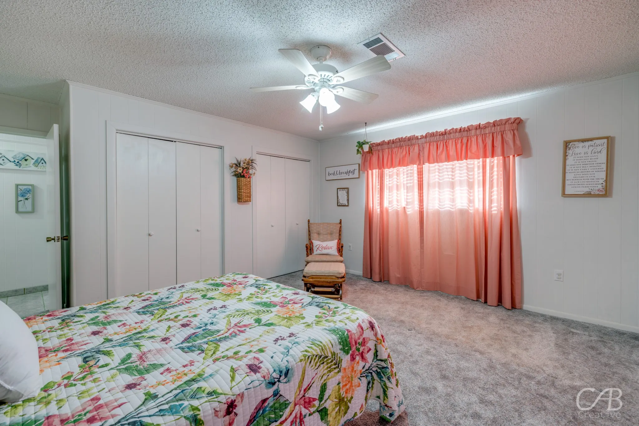 Single Family Residence For Sale in Coleman County , 155 Lakeview Drive, Coleman, Texas 76834, 3 Bedroom, 2 Bathroom, Garage spaces, 1,984 Sqft, built in 1970, Preowned, mls#21114276, Real Estate Agent in Coleman, Homes For Sale in Coleman county, Homes For Sale in Coleman, Realtor in Coleman Texas, Real Estate Brokerage Independent Realty Texas, Luminita Cordes Realtor