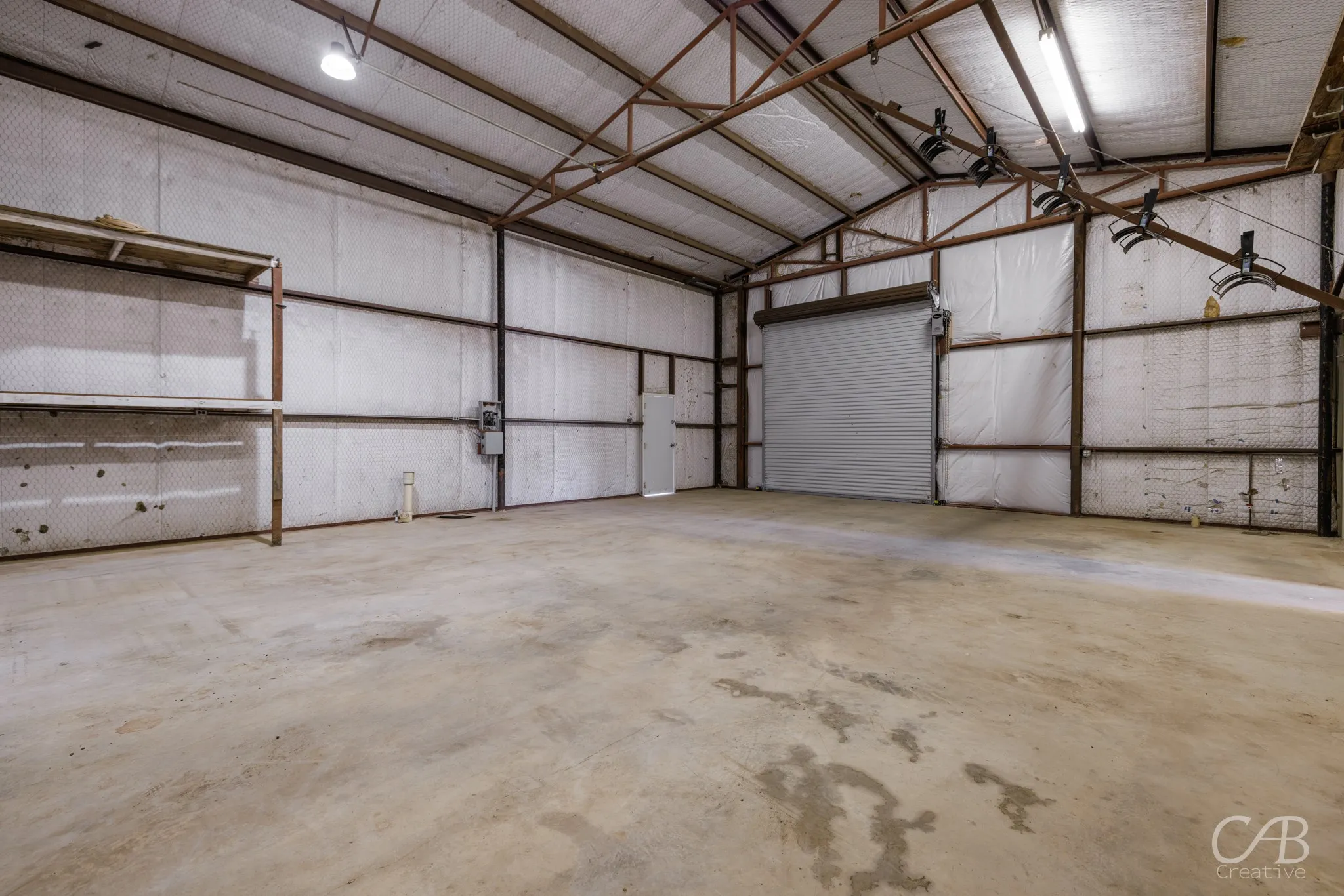 Single Family Residence For Sale in Coleman County , 155 Lakeview Drive, Coleman, Texas 76834, 3 Bedroom, 2 Bathroom, Garage spaces, 1,984 Sqft, built in 1970, Preowned, mls#21114276, Real Estate Agent in Coleman, Homes For Sale in Coleman county, Homes For Sale in Coleman, Realtor in Coleman Texas, Real Estate Brokerage Independent Realty Texas, Luminita Cordes Realtor