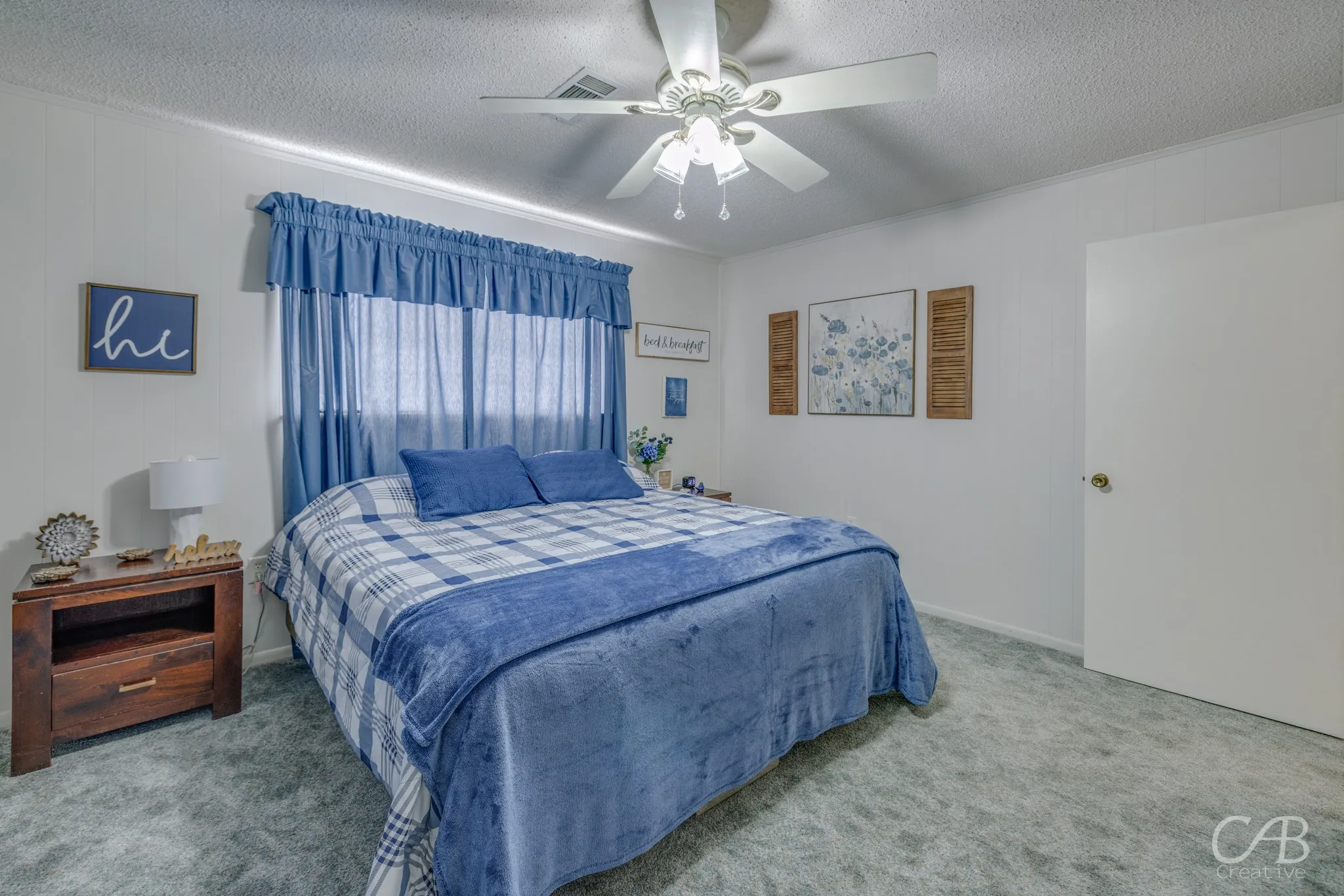 Single Family Residence For Sale in Coleman County , 155 Lakeview Drive, Coleman, Texas 76834, 3 Bedroom, 2 Bathroom, Garage spaces, 1,984 Sqft, built in 1970, Preowned, mls#21114276, Real Estate Agent in Coleman, Homes For Sale in Coleman county, Homes For Sale in Coleman, Realtor in Coleman Texas, Real Estate Brokerage Independent Realty Texas, Luminita Cordes Realtor