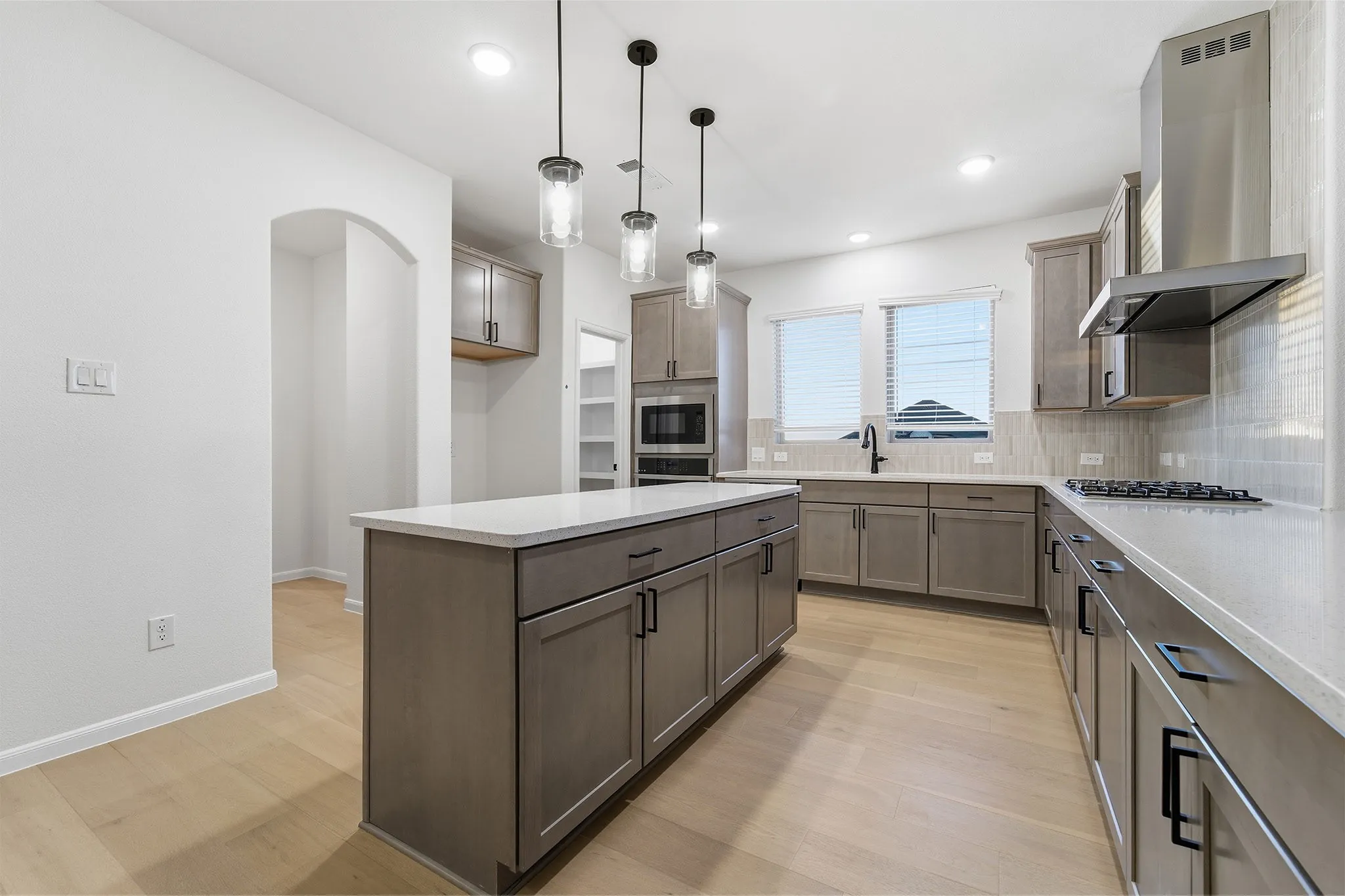 Single Family Residence For Sale in Collin County , 16709 Lacey Drive, Celina, Texas 75009, 4 Bedrooms, 4 Bathrooms, 2 Garage spaces, 2,697 Sqft, built in 2025, New Construction - Incomplete, Price $549,326, mls#21115799, Real Estate Agent in Celina, Homes For Sale in Collin county, Homes For Sale in Celina, Realtor in Celina Texas, Real Estate Brokerage Independent Realty Texas, Luminita Cordes Realtor