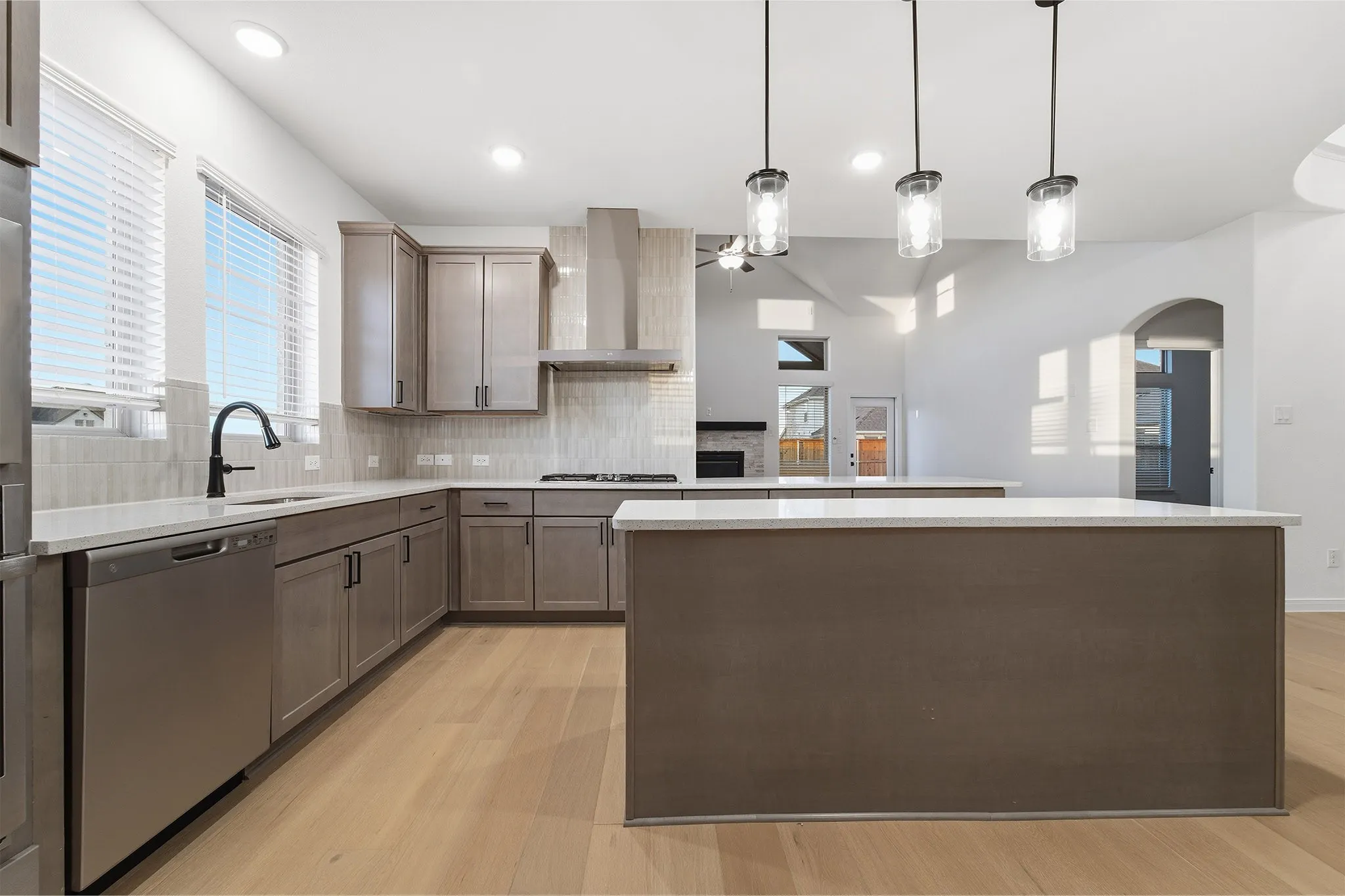 Single Family Residence For Sale in Collin County , 16709 Lacey Drive, Celina, Texas 75009, 4 Bedrooms, 4 Bathrooms, 2 Garage spaces, 2,697 Sqft, built in 2025, New Construction - Incomplete, Price $549,326, mls#21115799, Real Estate Agent in Celina, Homes For Sale in Collin county, Homes For Sale in Celina, Realtor in Celina Texas, Real Estate Brokerage Independent Realty Texas, Luminita Cordes Realtor