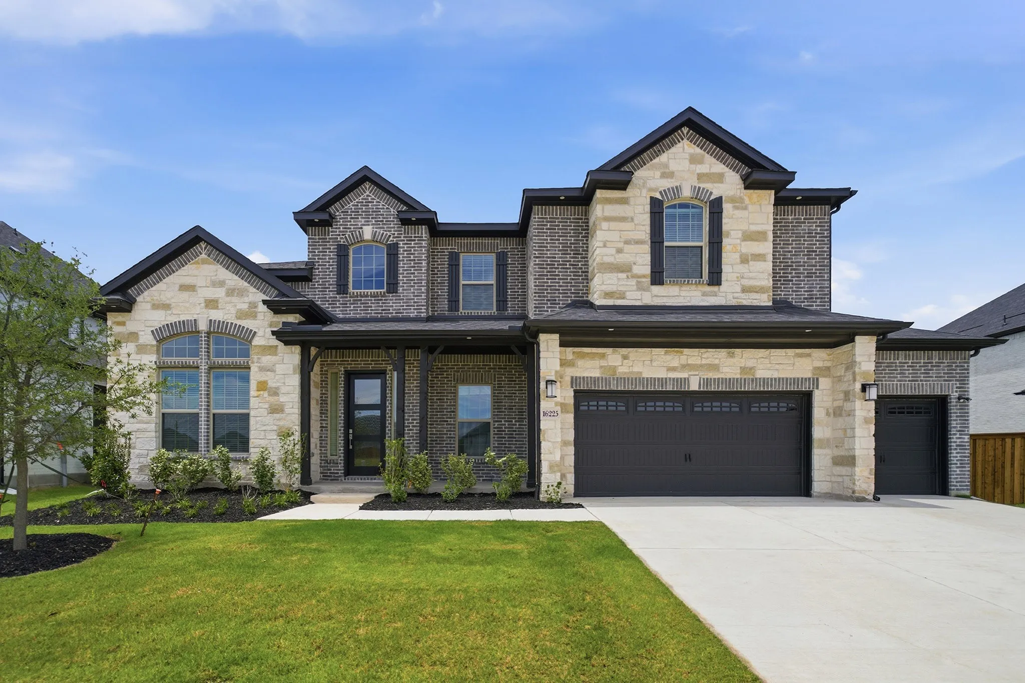 Single Family Residence For Sale in Collin County , 16225 Flatlands Drive, Celina, Texas 75009, 5 Bedroom, 5 Bathroom, 3 Garage spaces, 3,106 Sqft, built in 2025, New Construction - Incomplete, mls#21115232, Real Estate Agent in Celina, Homes For Sale in Collin county, Homes For Sale in Celina, Realtor in Celina Texas, Real Estate Brokerage Independent Realty Texas, Luminita Cordes Realtor