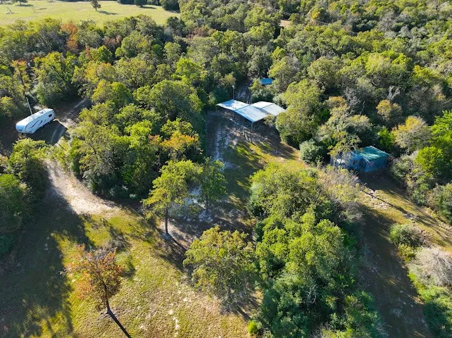 Farm For Sale in Limestone County , 117A Lcr 702, Kosse, Texas 76653, 1 Bedroom, 1 Bathroom, Garage spaces, 496 Sqft, built in 2008, mls#21111790, Real Estate Agent in Kosse, Homes For Sale in Limestone county, Homes For Sale in Kosse, Realtor in Kosse Texas, Real Estate Brokerage Independent Realty Texas, Luminita Cordes Realtor