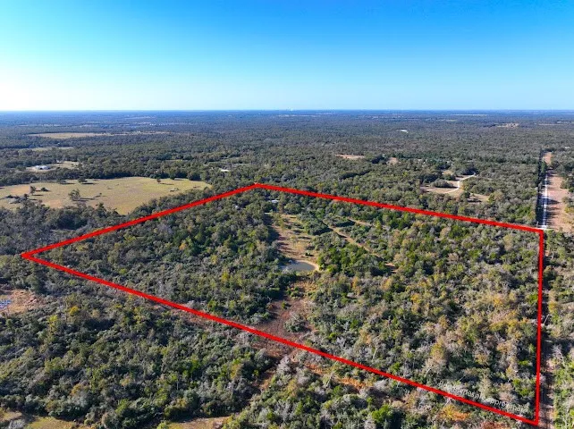 Farm For Sale in Limestone County , 117A Lcr 702, Kosse, Texas 76653, 1 Bedroom, 1 Bathroom, Garage spaces, 496 Sqft, built in 2008, mls#21111790, Real Estate Agent in Kosse, Homes For Sale in Limestone county, Homes For Sale in Kosse, Realtor in Kosse Texas, Real Estate Brokerage Independent Realty Texas, Luminita Cordes Realtor