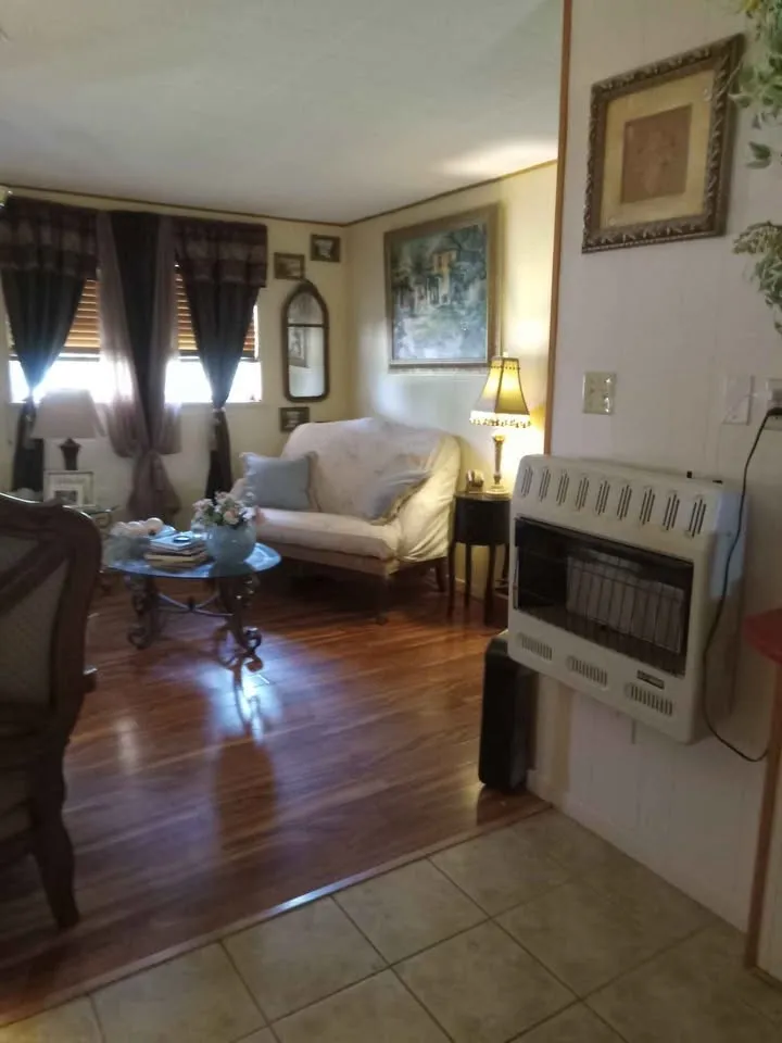 Single Family Residence For Sale in Fisher County , 408 E Johnston Street, Rotan, Texas 79546, 2 Bedroom, 2 Bathroom, Garage spaces, 1,185 Sqft, built in 1940, Preowned, mls#21116844, Real Estate Agent in Rotan, Homes For Sale in Fisher county, Homes For Sale in Rotan, Realtor in Rotan Texas, Real Estate Brokerage Independent Realty Texas, Luminita Cordes Realtor