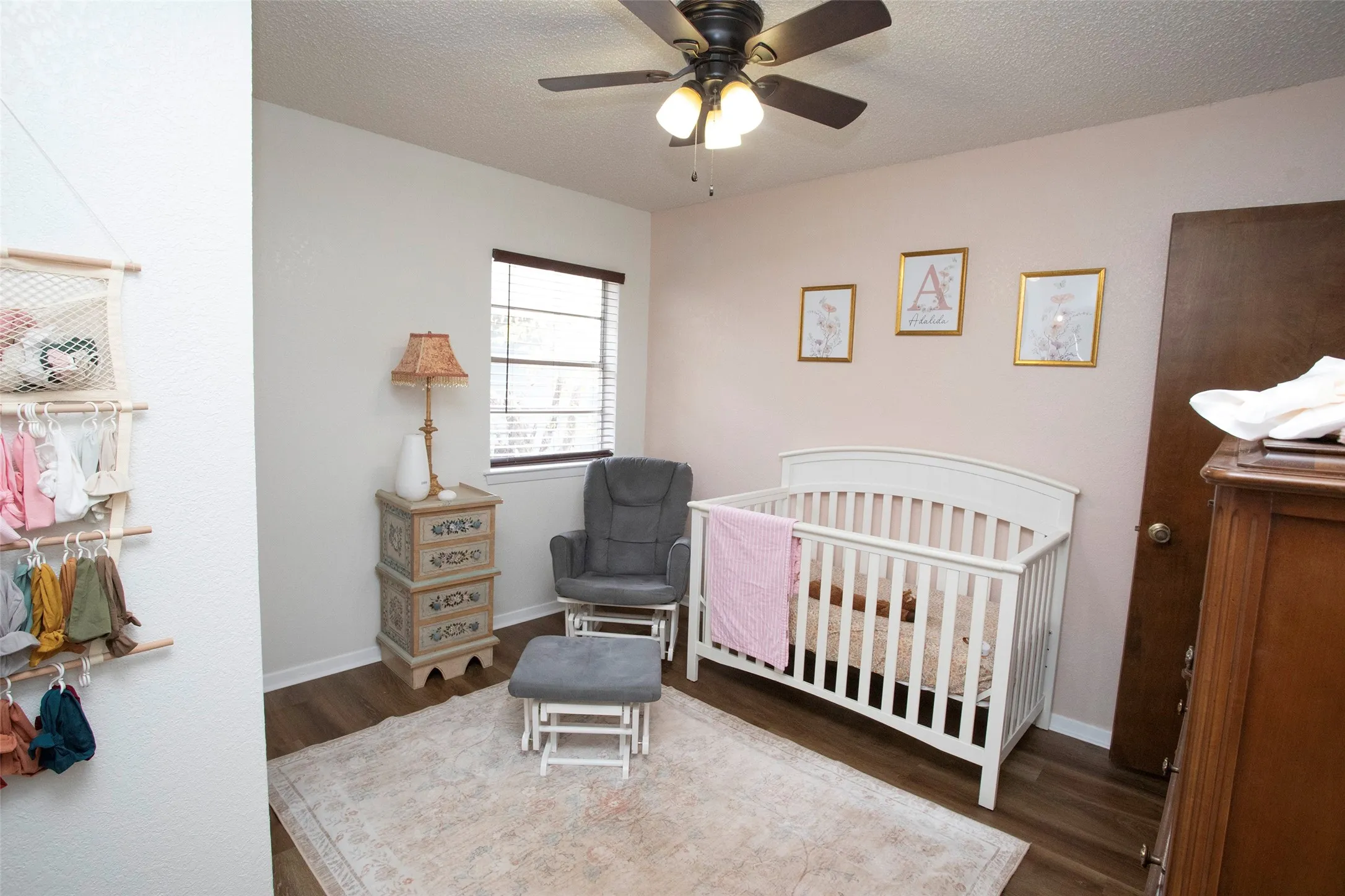 Single Family Residence For Sale in Young County , 1212 3rd Street, Graham, Texas 76450, 3 Bedroom, 2 Bathroom, Garage spaces, 1,176 Sqft, built in 1963, Price $164,900, mls#21116847, Real Estate Agent in Graham, Homes For Sale in Young county, Homes For Sale in Graham, Realtor in Graham Texas, Real Estate Brokerage Independent Realty Texas, Luminita Cordes Realtor
