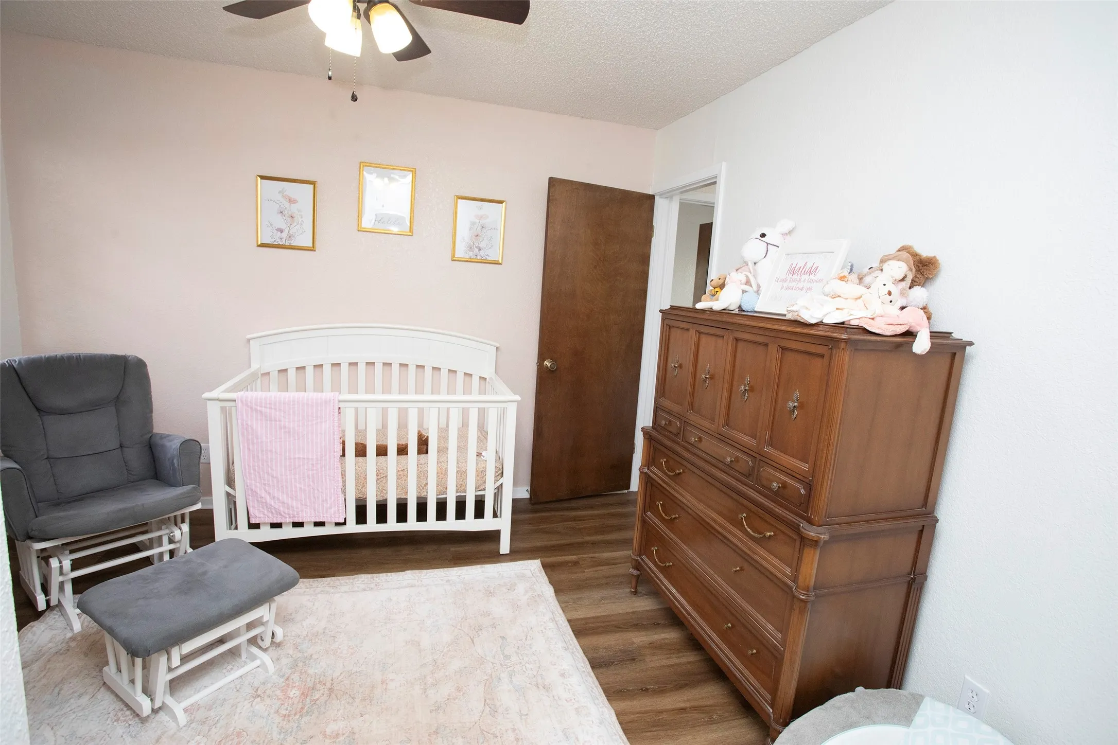 Single Family Residence For Sale in Young County , 1212 3rd Street, Graham, Texas 76450, 3 Bedroom, 2 Bathroom, Garage spaces, 1,176 Sqft, built in 1963, Price $164,900, mls#21116847, Real Estate Agent in Graham, Homes For Sale in Young county, Homes For Sale in Graham, Realtor in Graham Texas, Real Estate Brokerage Independent Realty Texas, Luminita Cordes Realtor