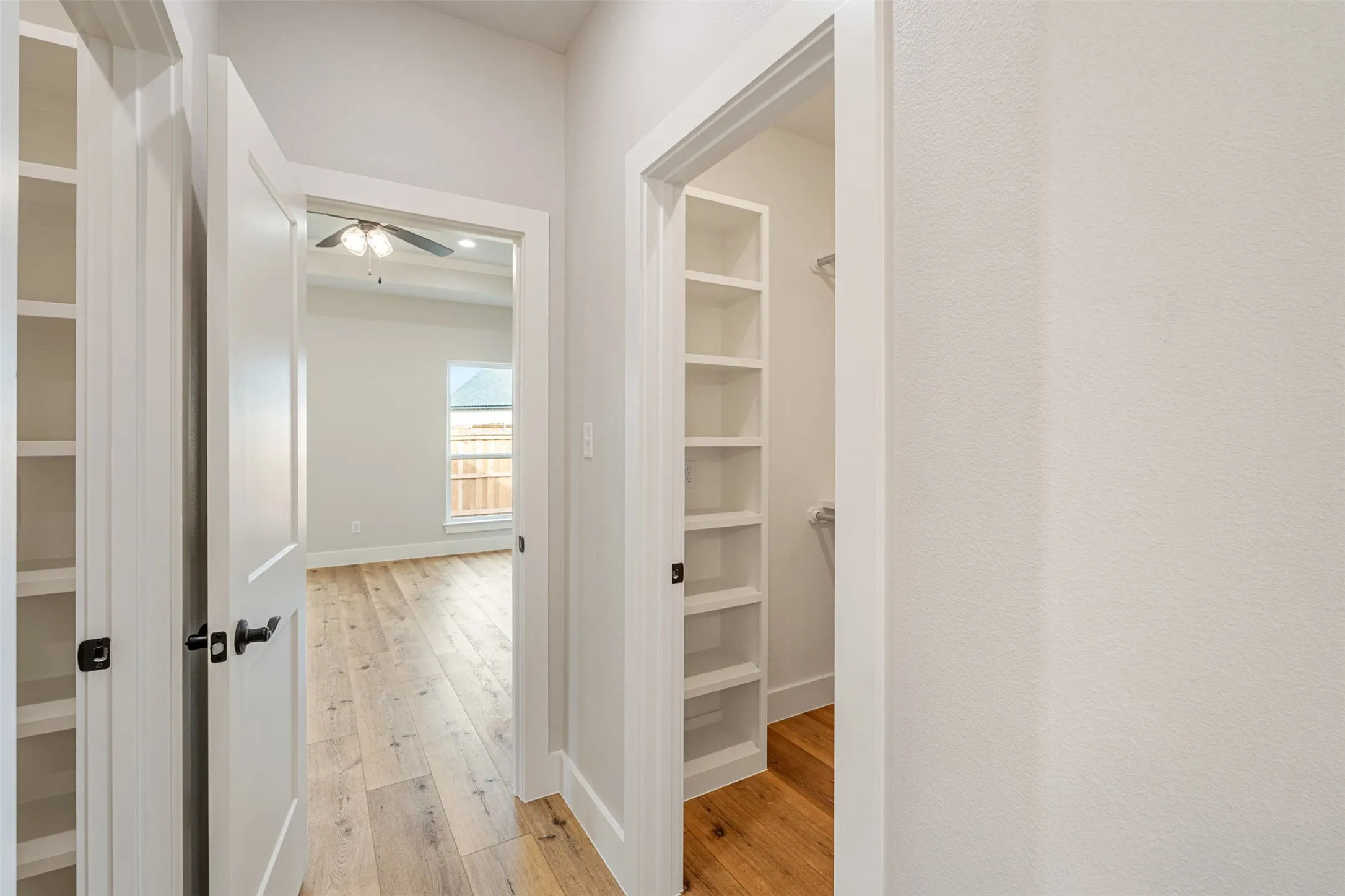 Single Family Residence For Sale in Kaufman County , 504 Limestone Circle, Mabank, Texas 75147, 4 Bedroom, 2 Bathroom, 2 Garage spaces, 1,965 Sqft, built in 2025, New Construction - Complete, mls#21116865, Real Estate Agent in Mabank, Homes For Sale in Kaufman county, Homes For Sale in Mabank, Realtor in Mabank Texas, Real Estate Brokerage Independent Realty Texas, Luminita Cordes Realtor