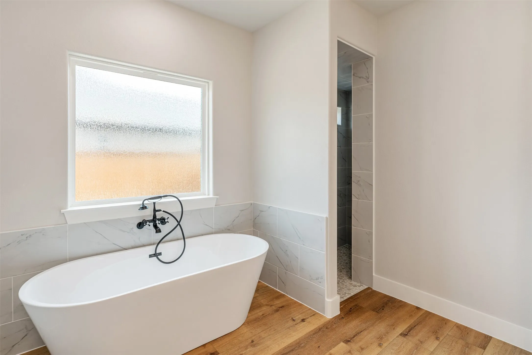 Single Family Residence For Sale in Kaufman County , 504 Limestone Circle, Mabank, Texas 75147, 4 Bedroom, 2 Bathroom, 2 Garage spaces, 1,965 Sqft, built in 2025, New Construction - Complete, mls#21116865, Real Estate Agent in Mabank, Homes For Sale in Kaufman county, Homes For Sale in Mabank, Realtor in Mabank Texas, Real Estate Brokerage Independent Realty Texas, Luminita Cordes Realtor