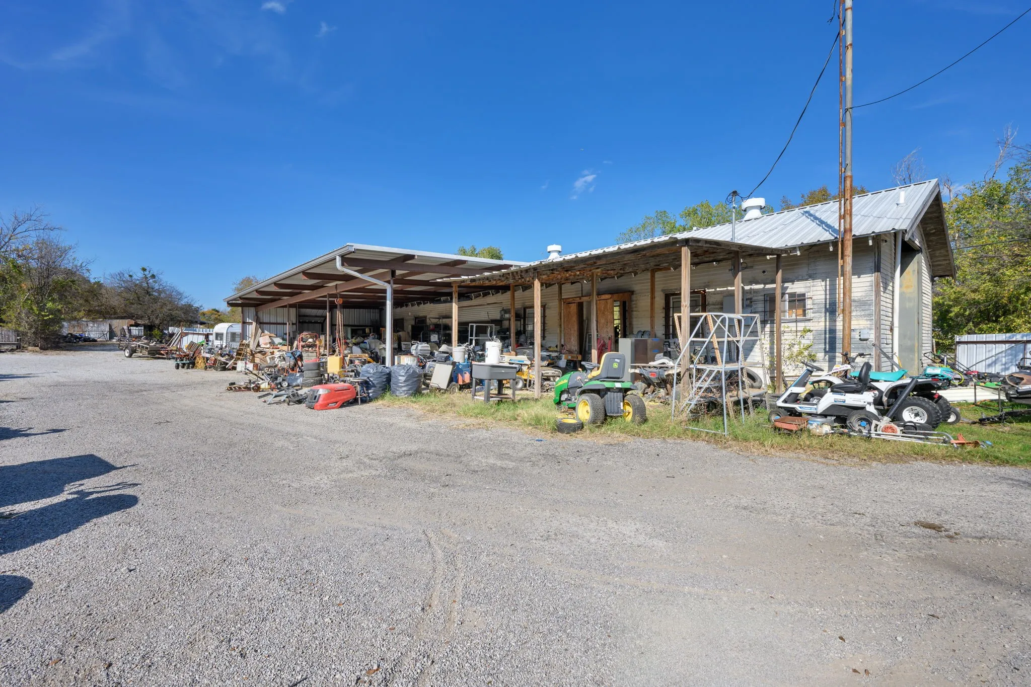 Industrial For Sale in Palo Pinto County , 2220 Old Millsap Highway, Mineral Wells, Texas 76067, 0, 0, Garage spaces, 0 Sqft, built in 0, Preowned, mls#21116667, Real Estate Agent in Mineral Wells, Homes For Sale in Palo Pinto county, Homes For Sale in Mineral Wells, Realtor in Mineral Wells Texas, Real Estate Brokerage Independent Realty Texas, Luminita Cordes Realtor