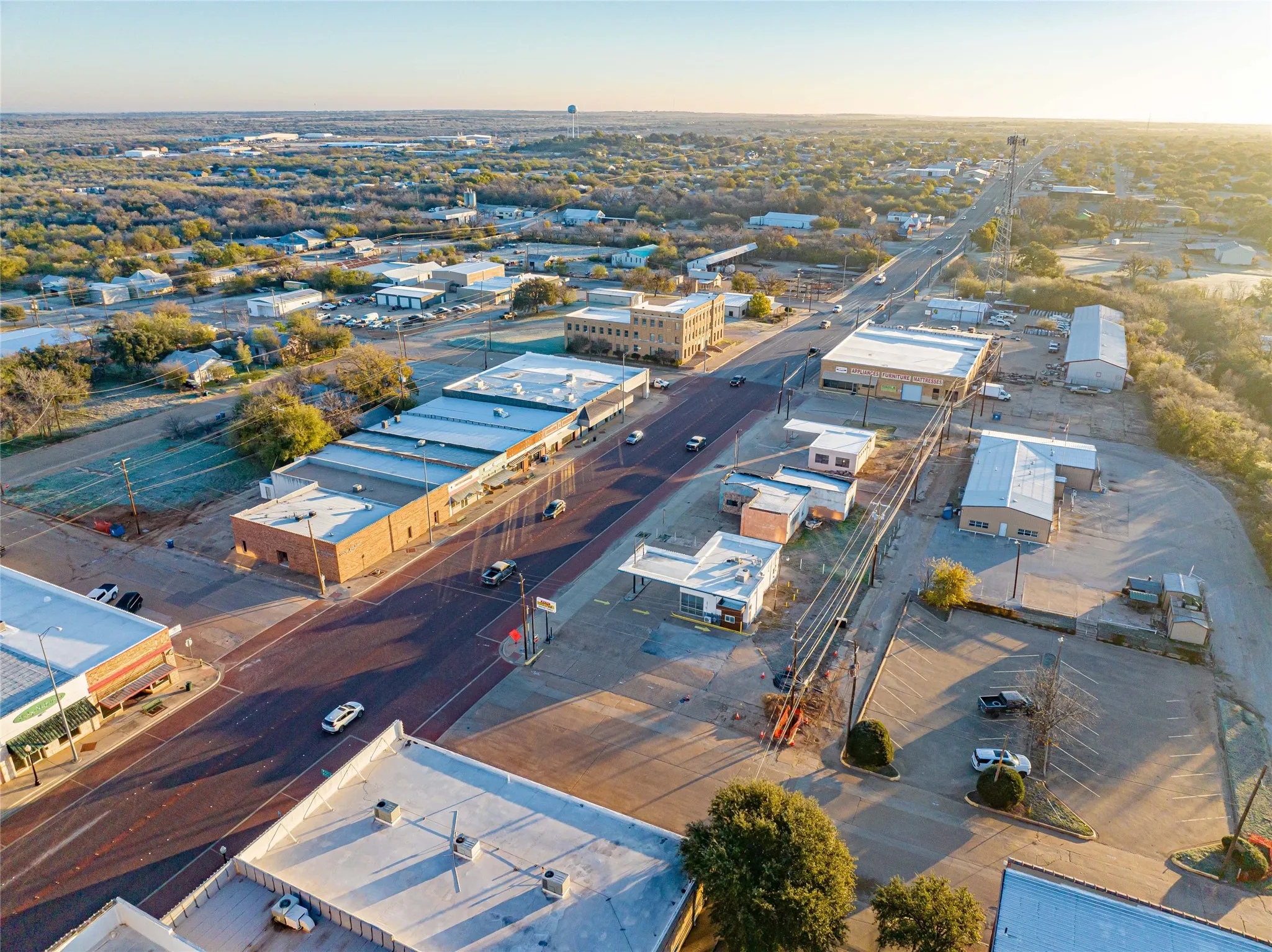 Retail For Rent in Stephens County , 220 E Walker Street, Breckenridge, Texas 76424, 0, 0, Garage spaces, 0 Sqft, built in 1925, Preowned, mls#21117040, Real Estate Agent in Breckenridge, Homes For Rent in Stephens county, Homes For Rent in Breckenridge, Realtor in Breckenridge Texas, Real Estate Brokerage Independent Realty Texas, Luminita Cordes Realtor