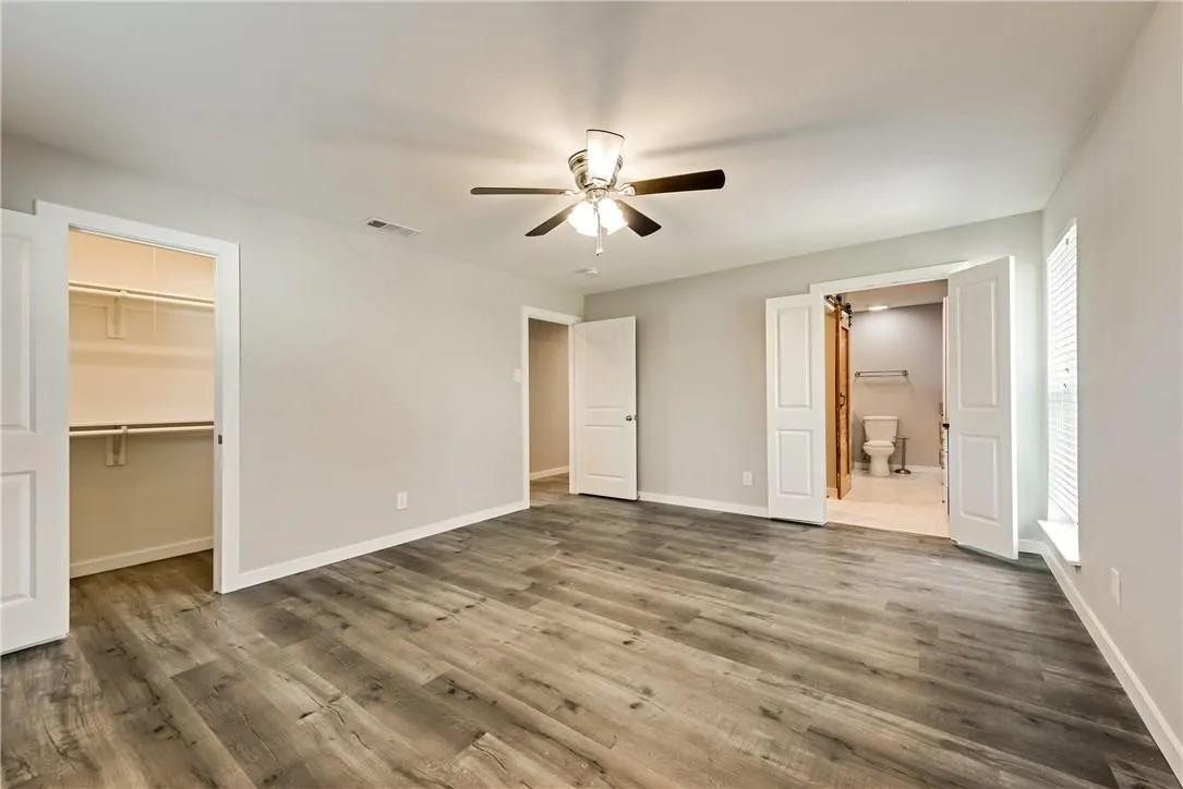 Single Family Residence For Rent in Dallas County , 10216 Carry Back Circle, Dallas, Texas 75229, 4 Bedroom, 3 Bathroom, 2 Garage spaces, 2,248 Sqft, built in 1965, Preowned, mls#21117336, Real Estate Agent in Dallas, Homes For Rent in Dallas county, Homes For Rent in Dallas, Realtor in Dallas Texas, Real Estate Brokerage Independent Realty Texas, Luminita Cordes Realtor