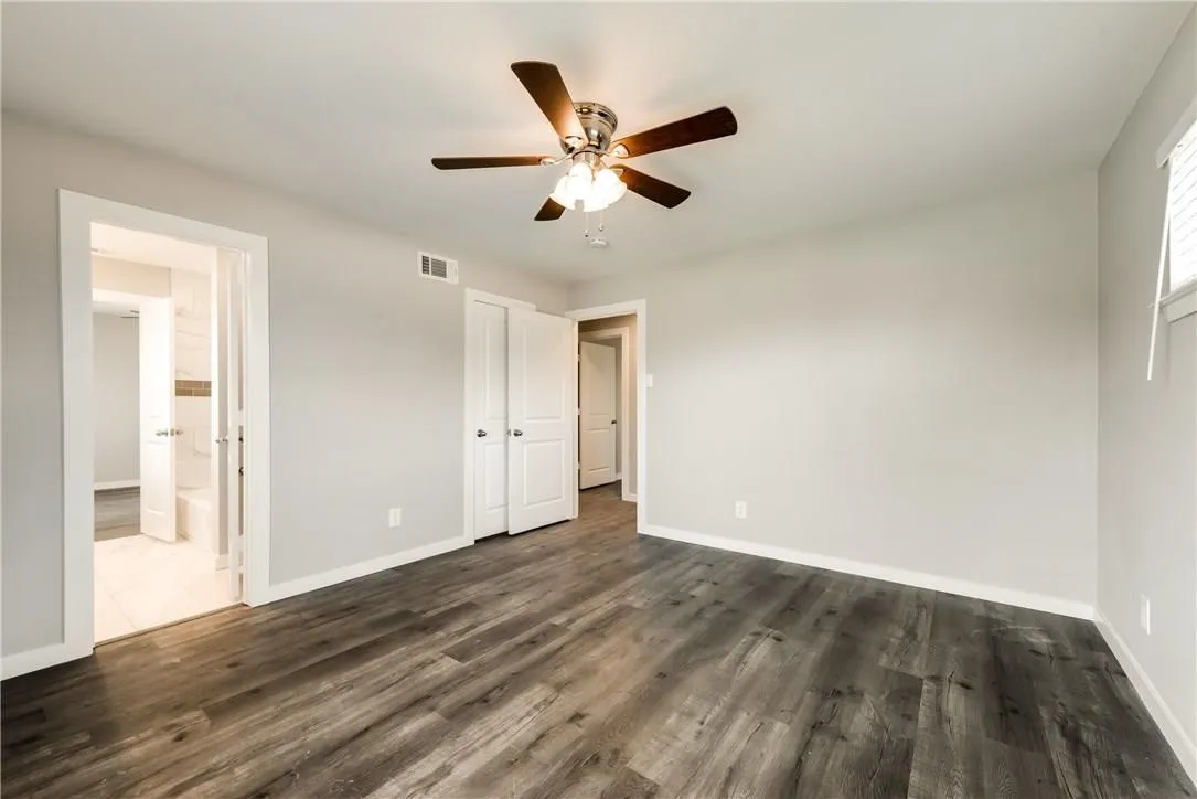 Single Family Residence For Rent in Dallas County , 10216 Carry Back Circle, Dallas, Texas 75229, 4 Bedroom, 3 Bathroom, 2 Garage spaces, 2,248 Sqft, built in 1965, Preowned, mls#21117336, Real Estate Agent in Dallas, Homes For Rent in Dallas county, Homes For Rent in Dallas, Realtor in Dallas Texas, Real Estate Brokerage Independent Realty Texas, Luminita Cordes Realtor