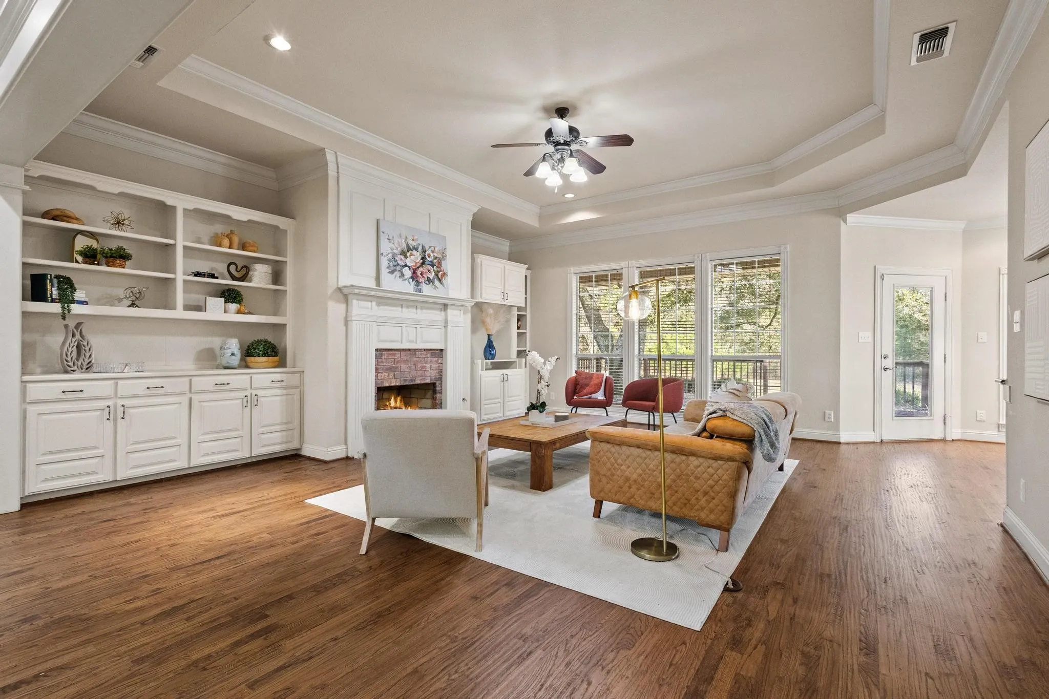 Single Family Residence For Sale in Fannin County , 6652 E Fm 1396, Telephone, Texas 75488, 4 Bedroom, 4 Bathroom, 3 Garage spaces, 3,412 Sqft, built in 2000, Preowned, mls#21116915, Real Estate Agent in Telephone, Homes For Sale in Fannin county, Homes For Sale in Telephone, Realtor in Telephone Texas, Real Estate Brokerage Independent Realty Texas, Luminita Cordes Realtor