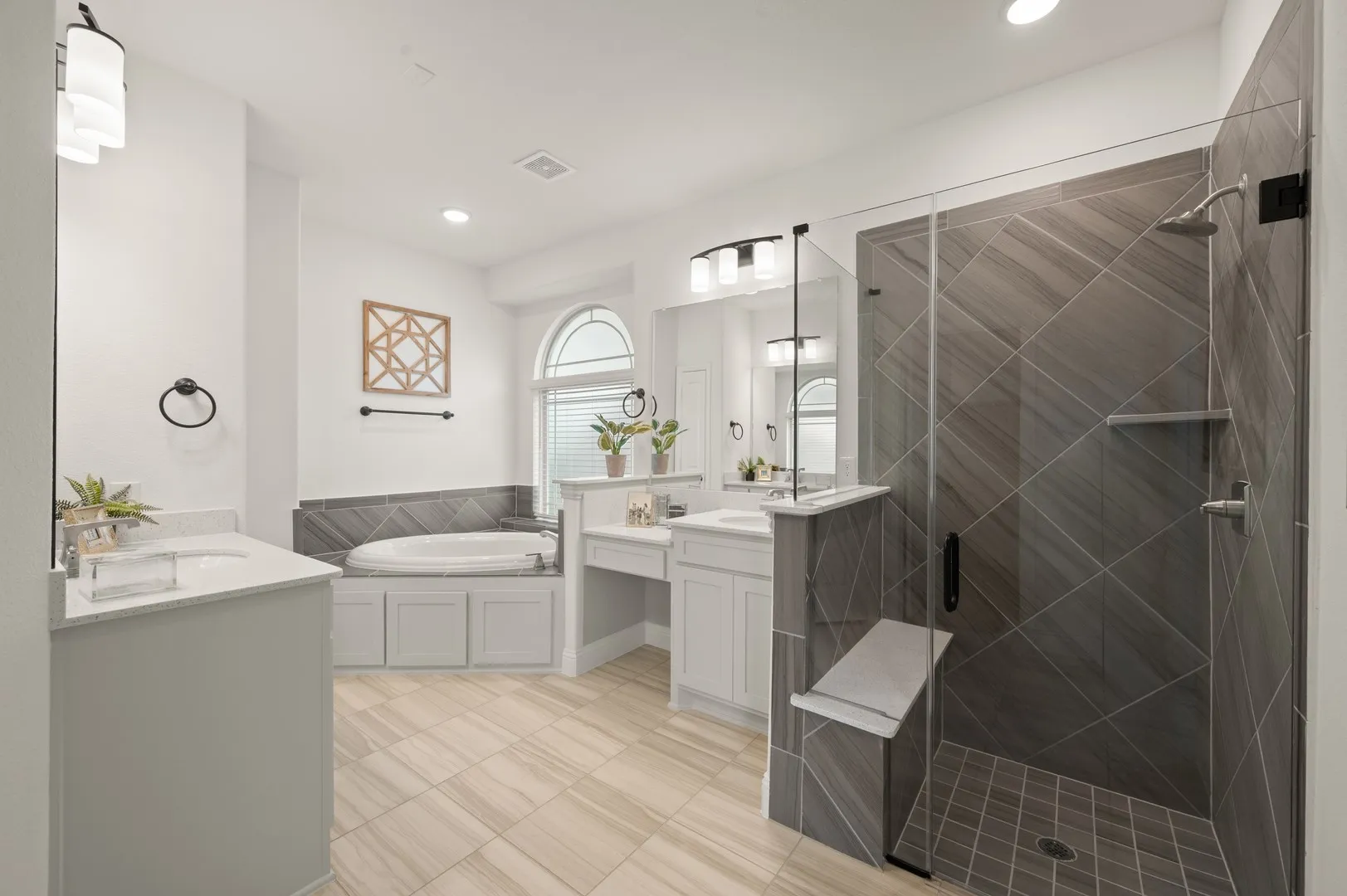 2307 Rockhopper- Primary Suite-2