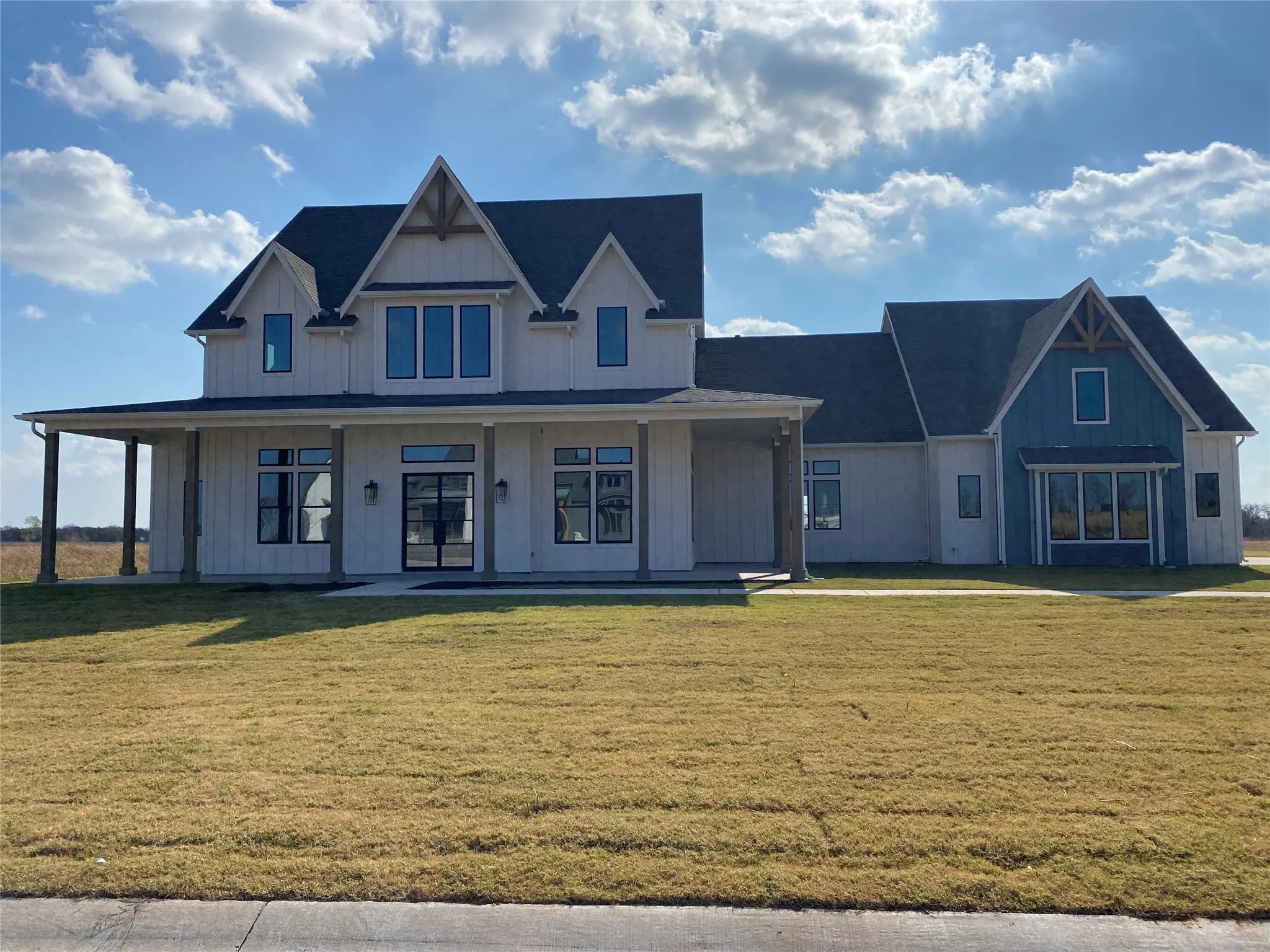 Single Family Residence For Sale in Collin County , 3404 Sweetwater Road, Princeton, Texas 75407, 4 Bedroom, 5 Bathroom, 3 Garage spaces, 4,293 Sqft, built in 2025, mls#21117788, Real Estate Agent in Princeton, Homes For Sale in Collin county, Homes For Sale in Princeton, Realtor in Princeton Texas, Real Estate Brokerage Independent Realty Texas, Luminita Cordes Realtor