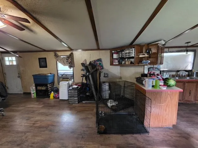 Mobile Home For Sale in Parker County , 214 Pearson Lane, Azle, Texas 76020, 0, 1 Bathroom, Garage spaces, 1 Sqft, built in 1983, Price $88,000, mls#21117599, Real Estate Agent in Azle, Homes For Sale in Parker county, Homes For Sale in Azle, Realtor in Azle Texas, Real Estate Brokerage Independent Realty Texas, Luminita Cordes Realtor