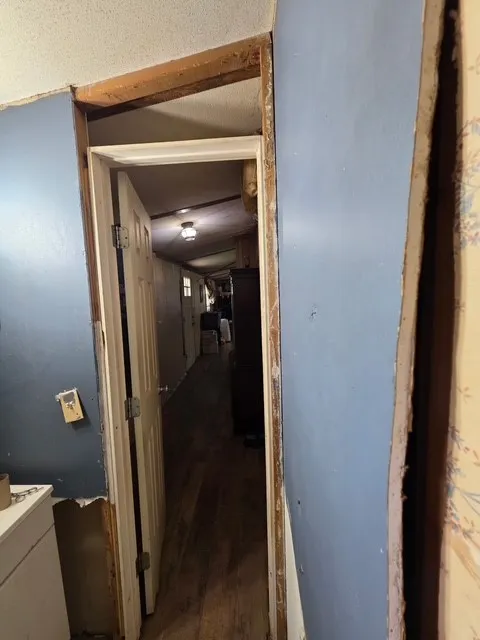 Mobile Home For Sale in Parker County , 214 Pearson Lane, Azle, Texas 76020, 0, 1 Bathroom, Garage spaces, 1 Sqft, built in 1983, Price $88,000, mls#21117599, Real Estate Agent in Azle, Homes For Sale in Parker county, Homes For Sale in Azle, Realtor in Azle Texas, Real Estate Brokerage Independent Realty Texas, Luminita Cordes Realtor