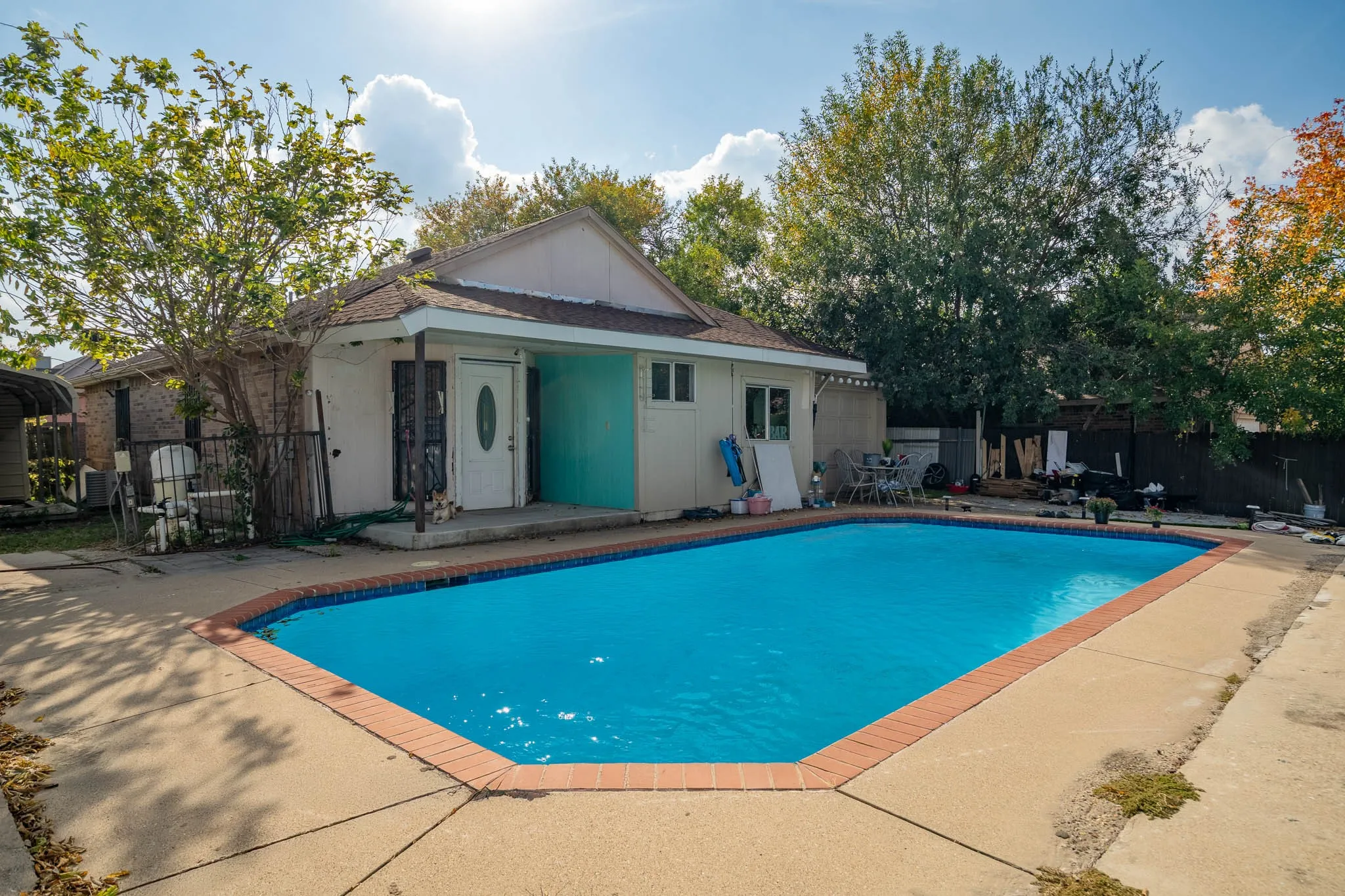 Single Family Residence For Sale in Dallas County , 9319 Rutherglen Drive, Dallas, Texas 75227, 3 Bedroom, 2 Bathroom, Garage spaces, 1,188 Sqft, built in 1985, mls#21117573, Real Estate Agent in Dallas, Homes For Sale in Dallas county, Homes For Sale in Dallas, Realtor in Dallas Texas, Real Estate Brokerage Independent Realty Texas, Luminita Cordes Realtor