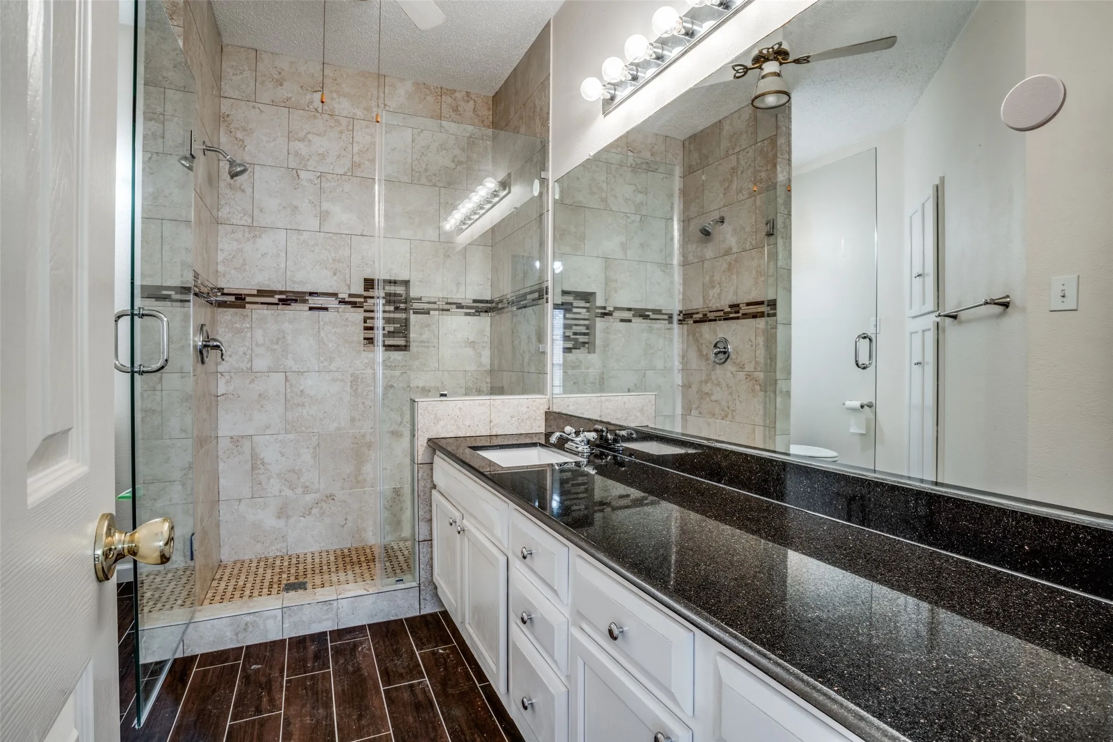 Townhouse For Sale in Collin County , 8400 Hickory Street 4302, Frisco, Texas 75034, 3 Bedroom, 3 Bathroom, 2 Garage spaces, 1,466 Sqft, built in 1994, Preowned, mls#21115561, Real Estate Agent in Frisco, Homes For Sale in Collin county, Homes For Sale in Frisco, Realtor in Frisco Texas, Real Estate Brokerage Independent Realty Texas, Luminita Cordes Realtor
