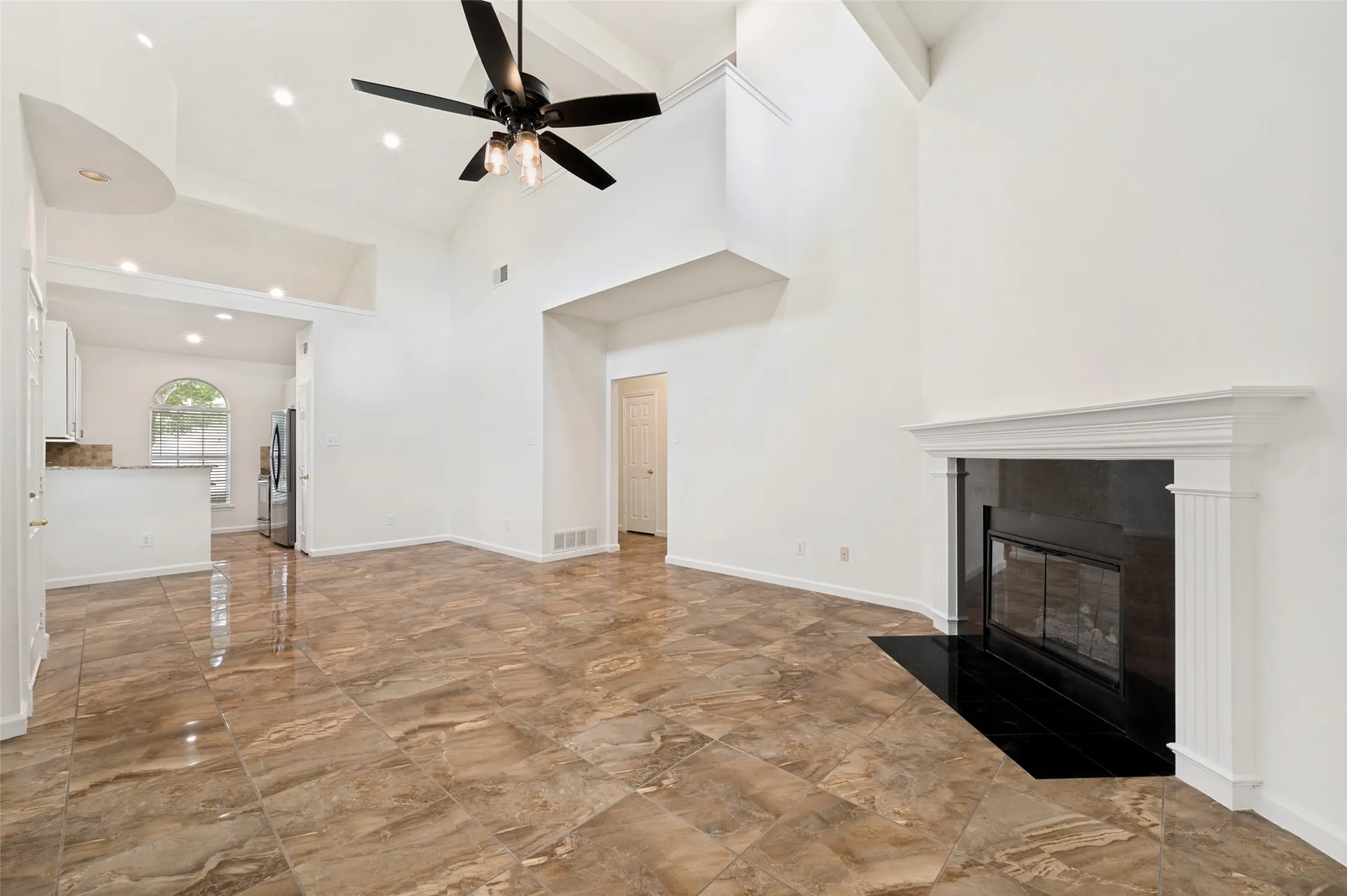 Townhouse For Sale in Collin County , 8400 Hickory Street 4302, Frisco, Texas 75034, 3 Bedroom, 3 Bathroom, 2 Garage spaces, 1,466 Sqft, built in 1994, Preowned, mls#21115561, Real Estate Agent in Frisco, Homes For Sale in Collin county, Homes For Sale in Frisco, Realtor in Frisco Texas, Real Estate Brokerage Independent Realty Texas, Luminita Cordes Realtor