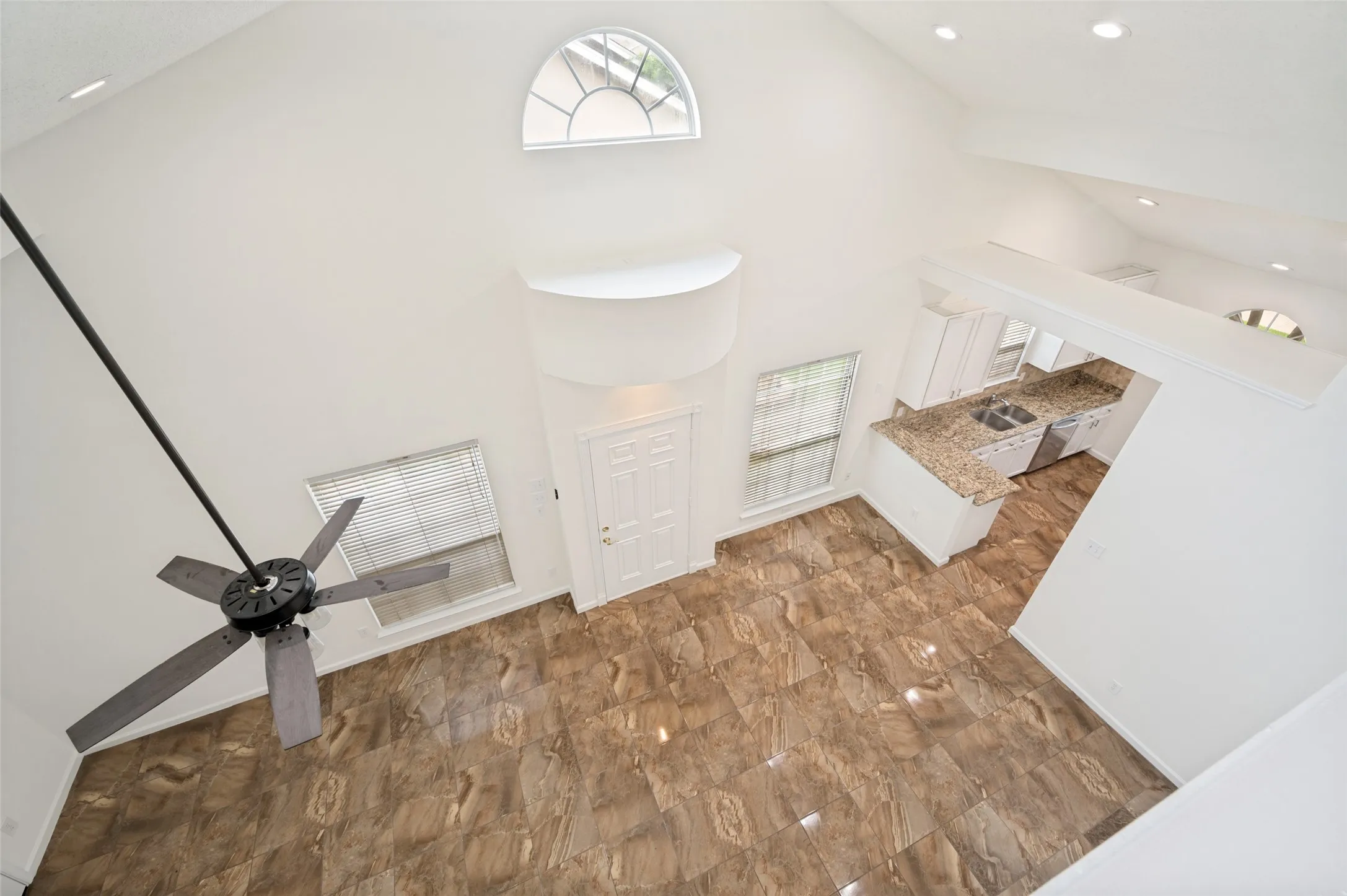 Townhouse For Sale in Collin County , 8400 Hickory Street 4302, Frisco, Texas 75034, 3 Bedroom, 3 Bathroom, 2 Garage spaces, 1,466 Sqft, built in 1994, Preowned, mls#21115561, Real Estate Agent in Frisco, Homes For Sale in Collin county, Homes For Sale in Frisco, Realtor in Frisco Texas, Real Estate Brokerage Independent Realty Texas, Luminita Cordes Realtor
