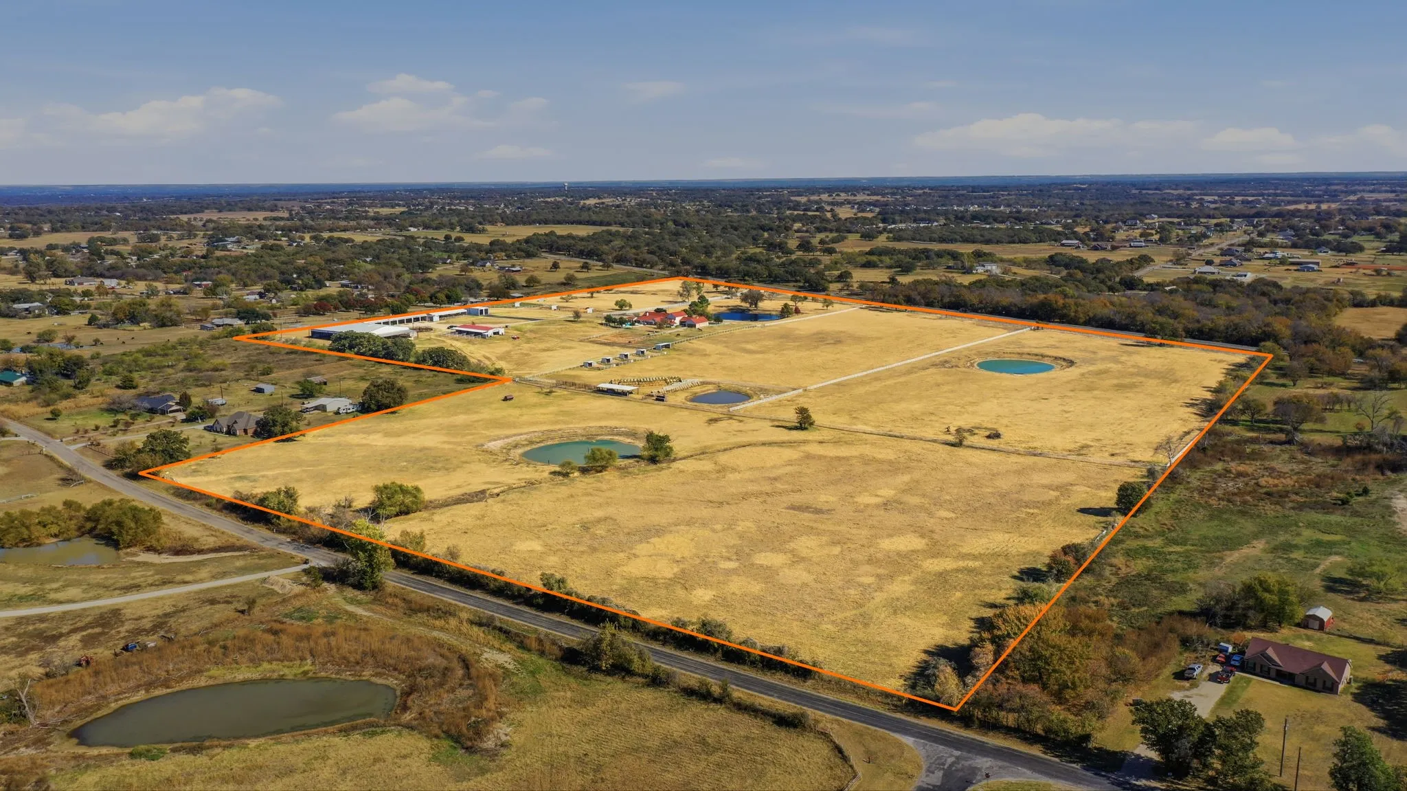 Farm For Sale in Parker County , 2691 N Fm Road 51, Springtown, Texas 76082, 6 Bedroom, 5 Bathroom, 3 Garage spaces, 6,449 Sqft, built in 1998, Preowned, mls#21117542, Real Estate Agent in Springtown, Homes For Sale in Parker county, Homes For Sale in Springtown, Realtor in Springtown Texas, Real Estate Brokerage Independent Realty Texas, Luminita Cordes Realtor