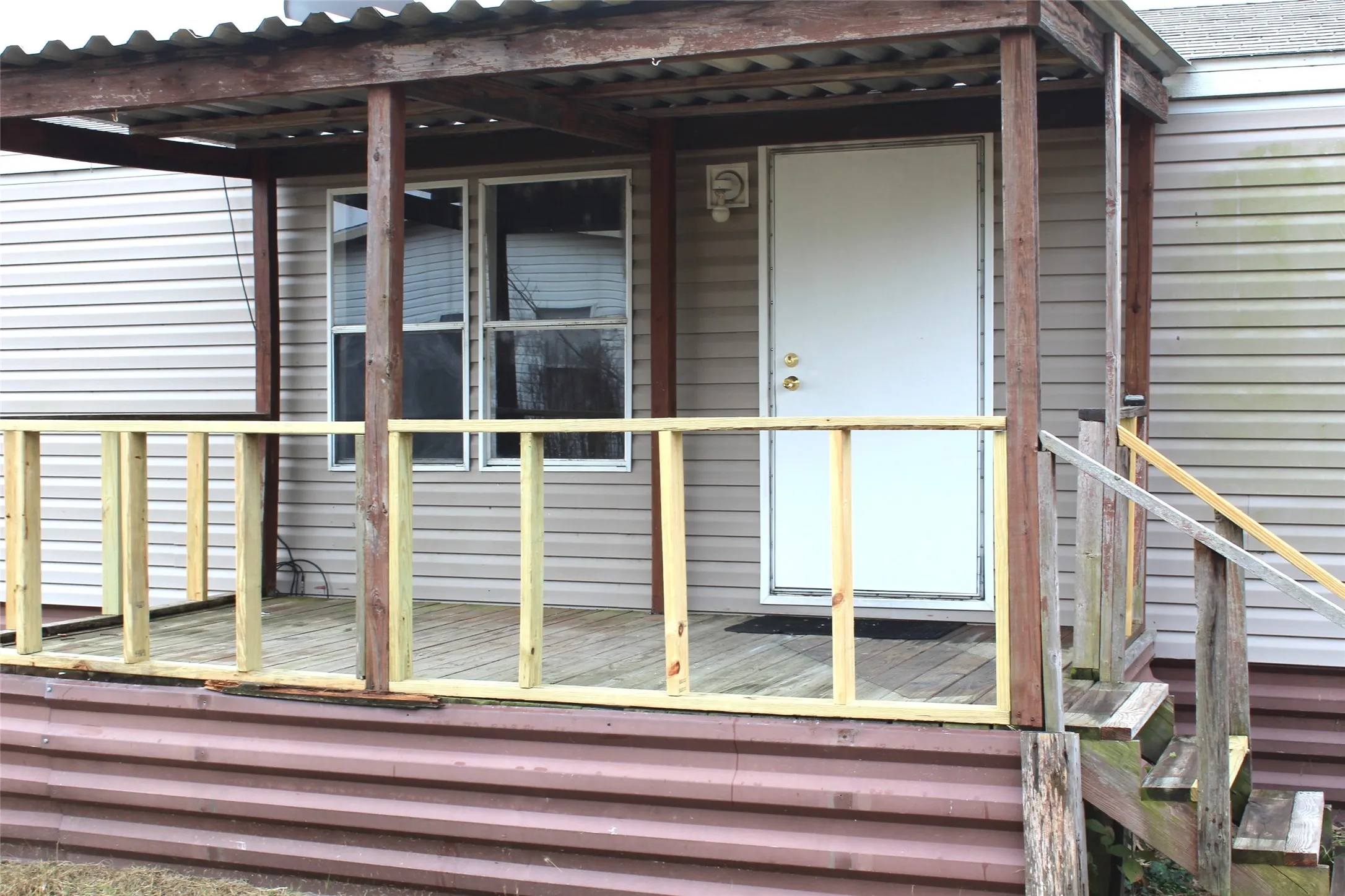 Mobile Home For Sale in Henderson County , 10594 County Road 2138, Kemp, Texas 75143, 3 Bedroom, 2 Bathroom, Garage spaces, 1,216 Sqft, built in 2019, Preowned, mls#21118475, Real Estate Agent in Kemp, Homes For Sale in Henderson county, Homes For Sale in Kemp, Realtor in Kemp Texas, Real Estate Brokerage Independent Realty Texas, Luminita Cordes Realtor