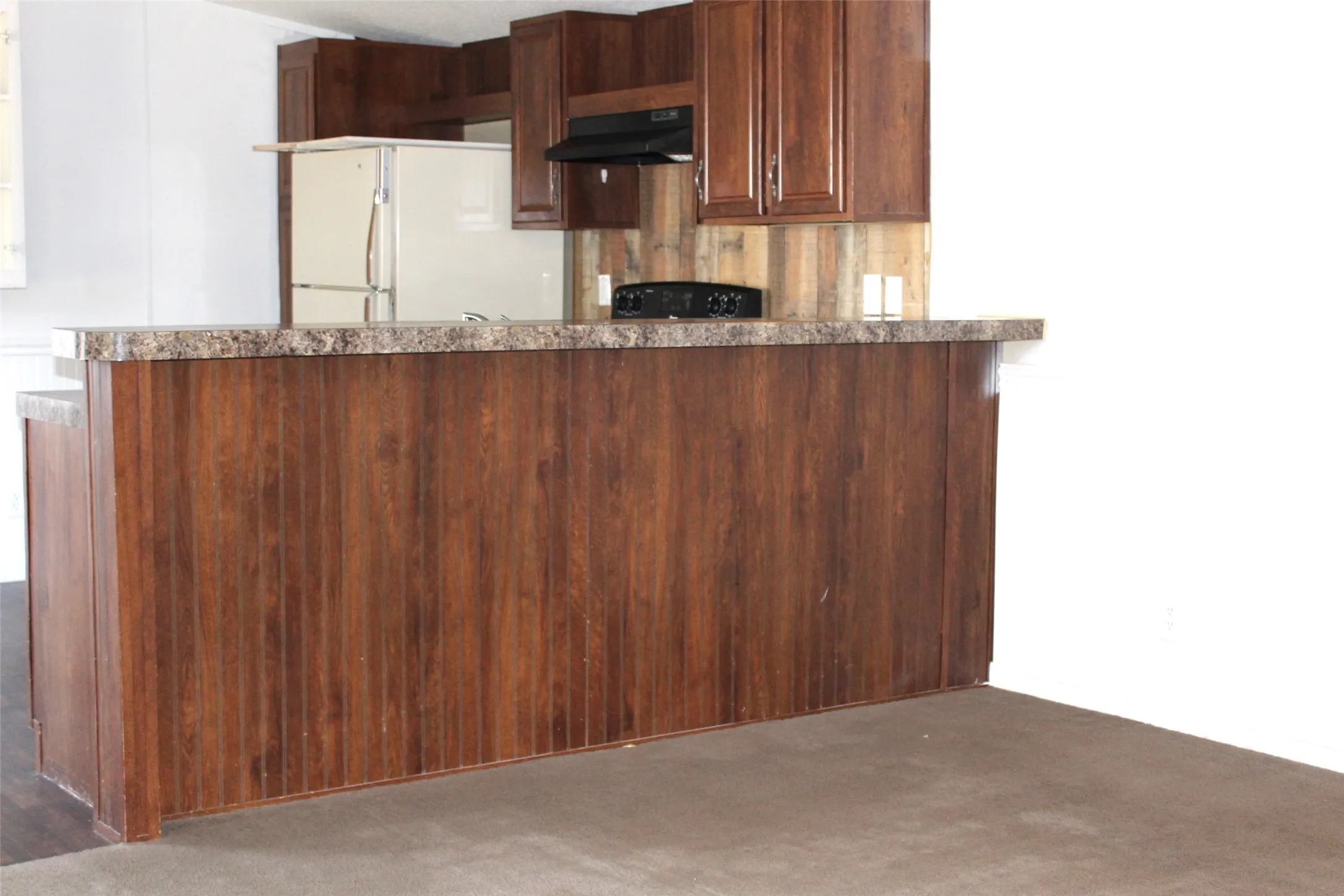 Mobile Home For Sale in Henderson County , 10594 County Road 2138, Kemp, Texas 75143, 3 Bedroom, 2 Bathroom, Garage spaces, 1,216 Sqft, built in 2019, Preowned, mls#21118475, Real Estate Agent in Kemp, Homes For Sale in Henderson county, Homes For Sale in Kemp, Realtor in Kemp Texas, Real Estate Brokerage Independent Realty Texas, Luminita Cordes Realtor