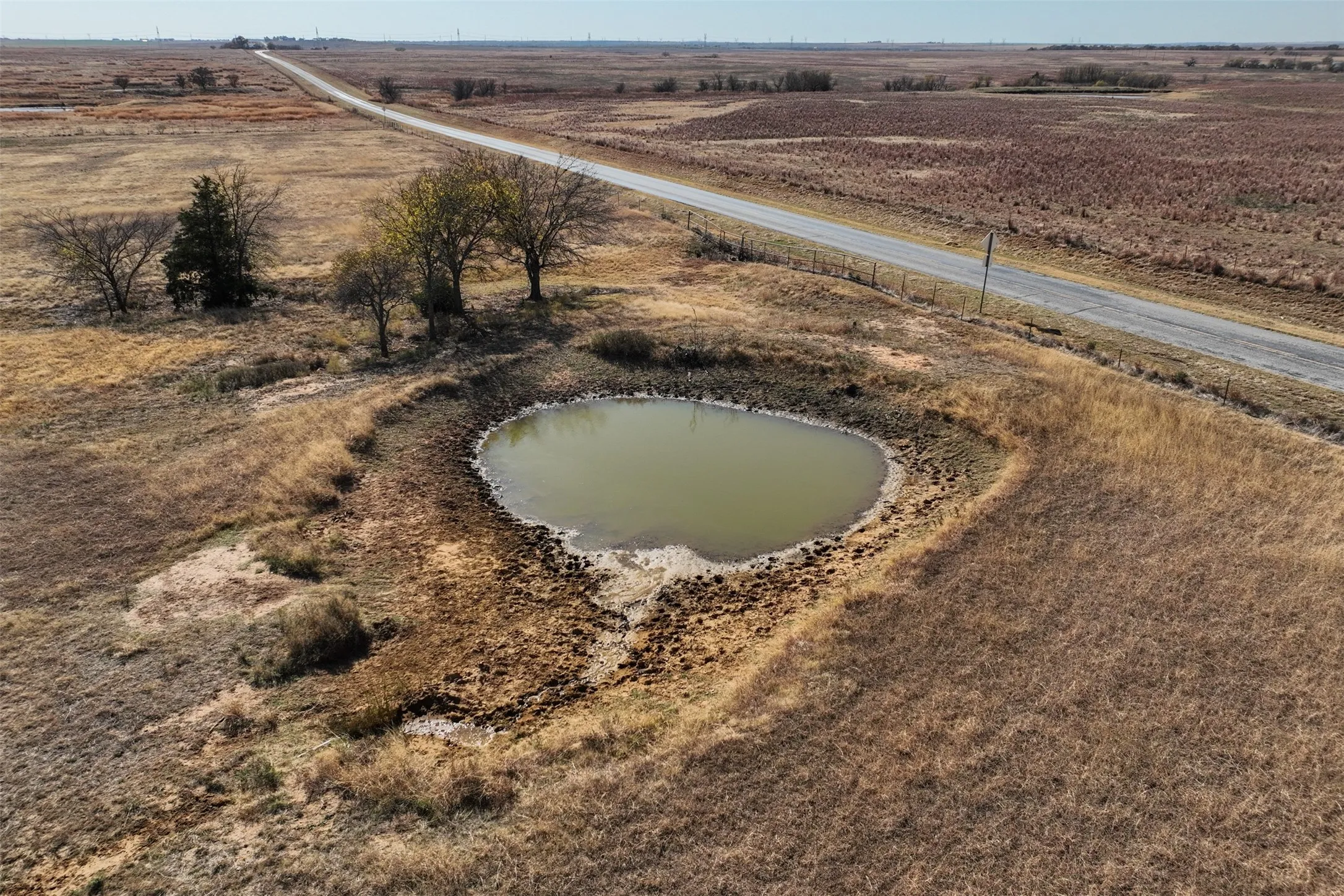 Farm For Sale in Clay County , 945 Quarter Horse Lane, Bellevue, Texas 76228, 4 Bedrooms, 3 Bathrooms, 1 Garage spaces, 2,900 Sqft, built in 1881, Preowned, Price $940,000, mls#21109804, Real Estate Agent in Bellevue, Homes For Sale in Clay county, Homes For Sale in Bellevue, Realtor in Bellevue Texas, Real Estate Brokerage Independent Realty Texas, Luminita Cordes Realtor