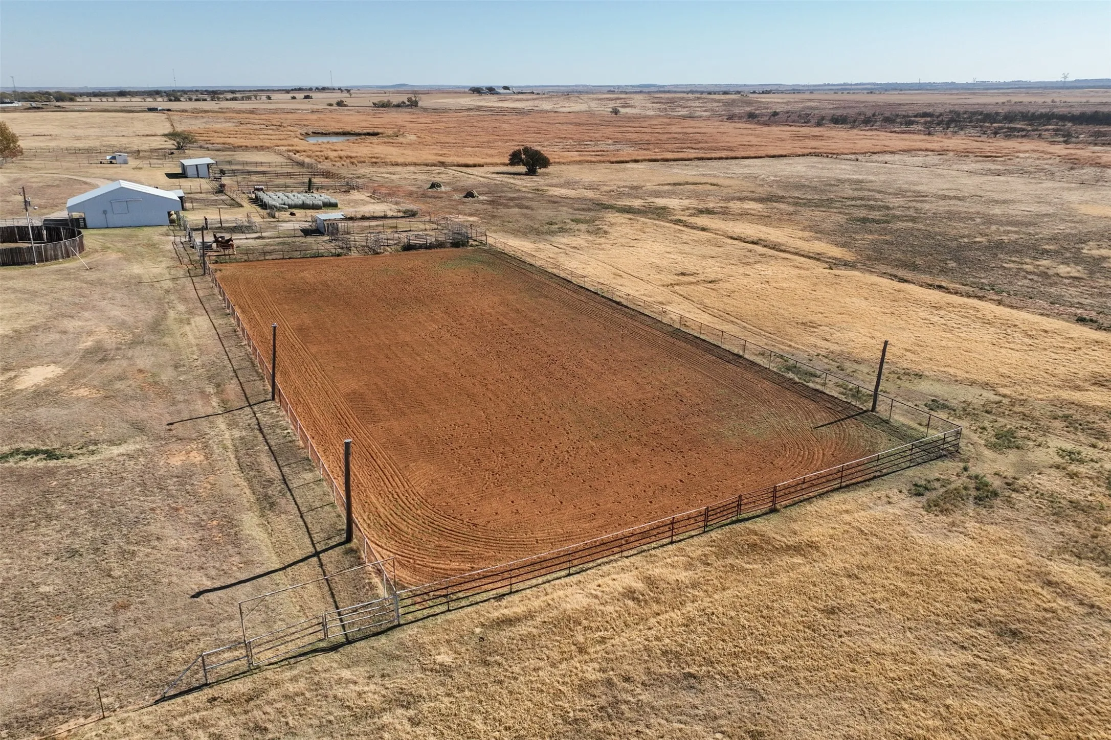 Farm For Sale in Clay County , 945 Quarter Horse Lane, Bellevue, Texas 76228, 4 Bedrooms, 3 Bathrooms, 1 Garage spaces, 2,900 Sqft, built in 1881, Preowned, Price $940,000, mls#21109804, Real Estate Agent in Bellevue, Homes For Sale in Clay county, Homes For Sale in Bellevue, Realtor in Bellevue Texas, Real Estate Brokerage Independent Realty Texas, Luminita Cordes Realtor
