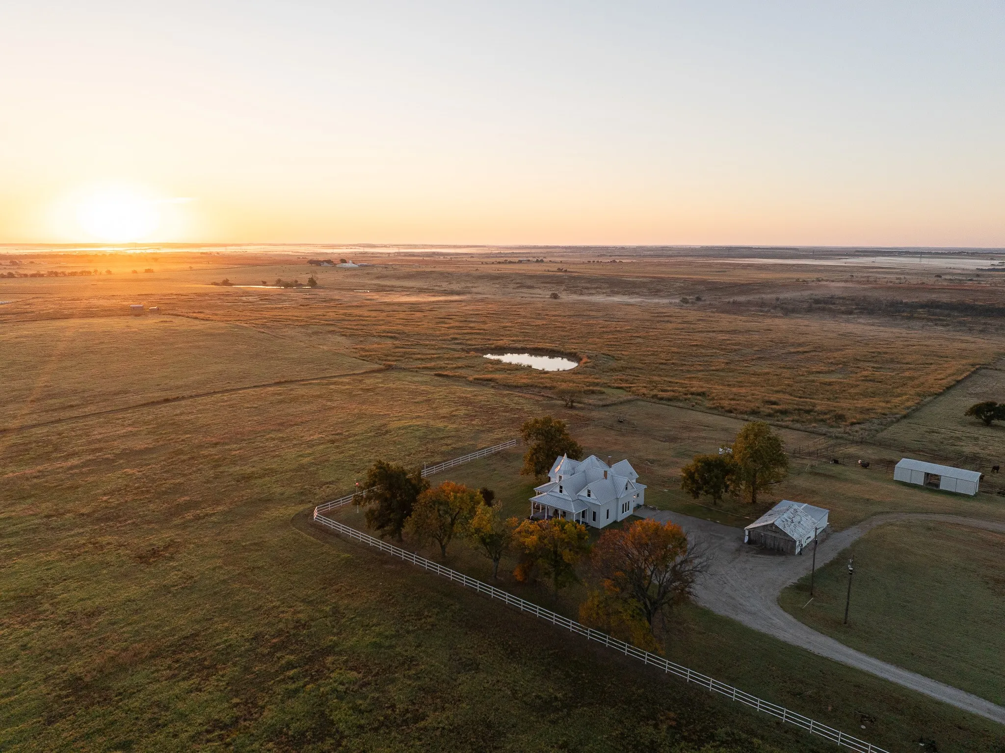 Farm For Sale in Clay County , 945 Quarter Horse Lane, Bellevue, Texas 76228, 4 Bedrooms, 3 Bathrooms, 1 Garage spaces, 2,900 Sqft, built in 1881, Preowned, Price $940,000, mls#21109804, Real Estate Agent in Bellevue, Homes For Sale in Clay county, Homes For Sale in Bellevue, Realtor in Bellevue Texas, Real Estate Brokerage Independent Realty Texas, Luminita Cordes Realtor