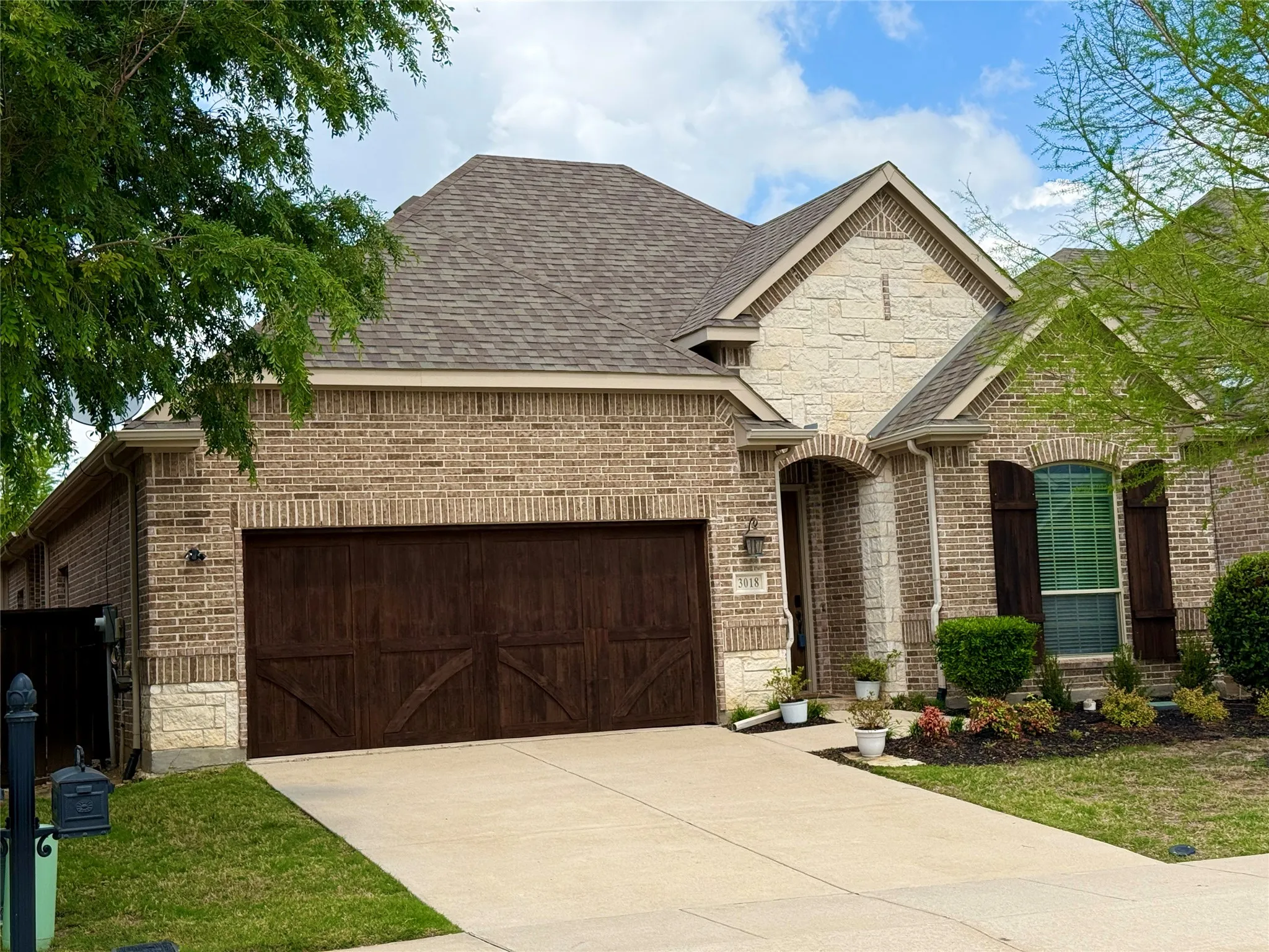 Single Family Residence For Sale in Collin County , 3018 Seattle Slew Drive, Celina, Texas 75009, 3 Bedroom, 2 Bathroom, 2 Garage spaces, 2,393 Sqft, built in 2016, mls#21117622, Real Estate Agent in Celina, Homes For Sale in Collin county, Homes For Sale in Celina, Realtor in Celina Texas, Real Estate Brokerage Independent Realty Texas, Luminita Cordes Realtor