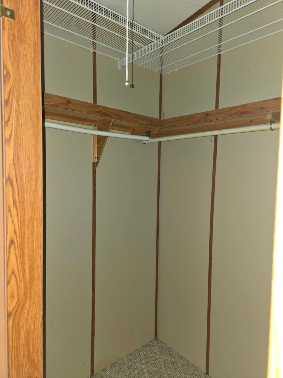 Manufactured Home For Sale in Henderson County , 119 Still Water Street, Gun Barrel City, Texas 75156, 3 Bedrooms, 2 Bathrooms, Garage spaces, 1,344 Sqft, built in 1993, Price $149,900, mls#21117864, Real Estate Agent in Gun Barrel City, Homes For Sale in Henderson county, Homes For Sale in Gun Barrel City, Realtor in Gun Barrel City Texas, Real Estate Brokerage Independent Realty Texas, Luminita Cordes Realtor