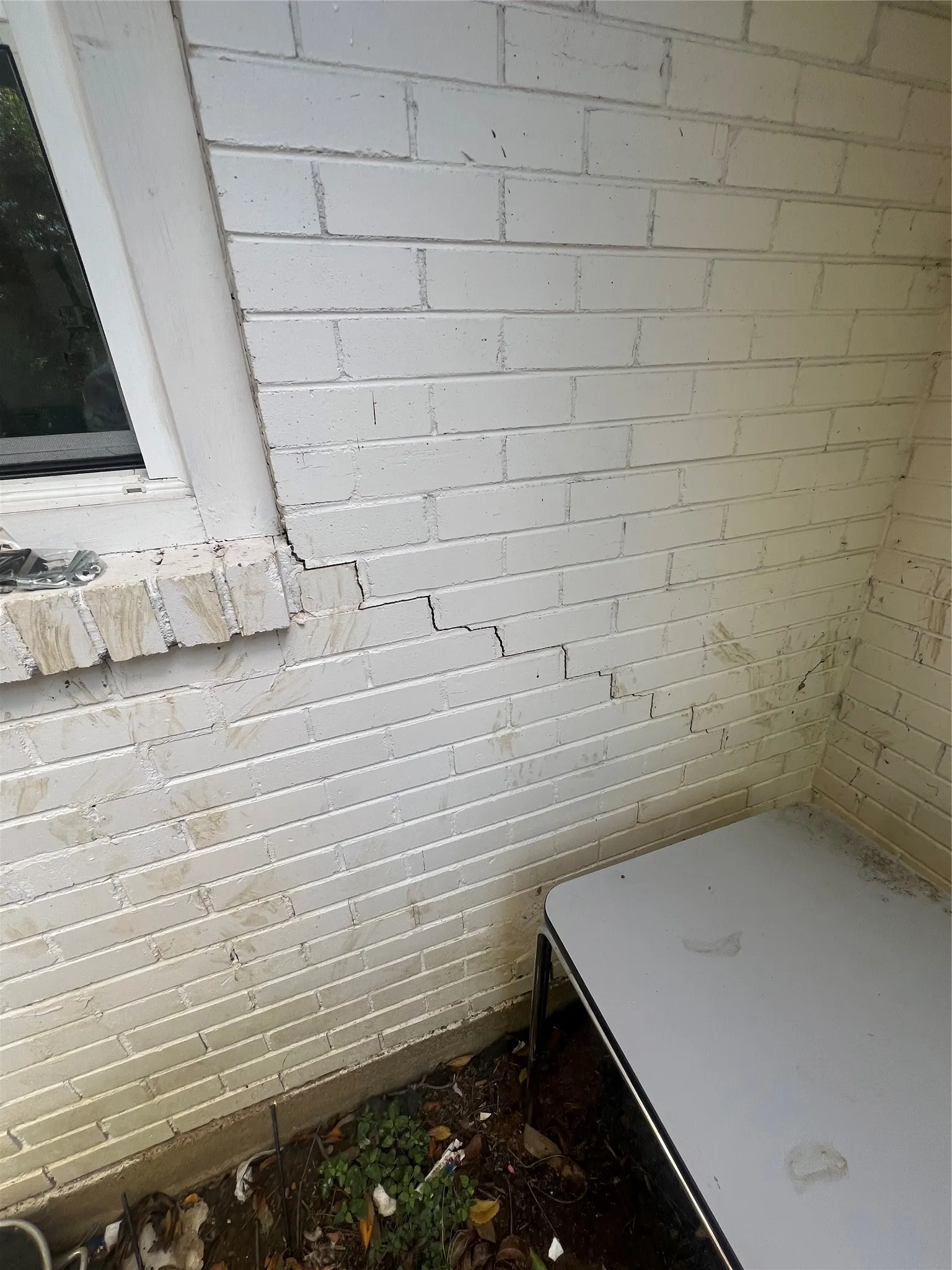 Detailed view of brick wall
