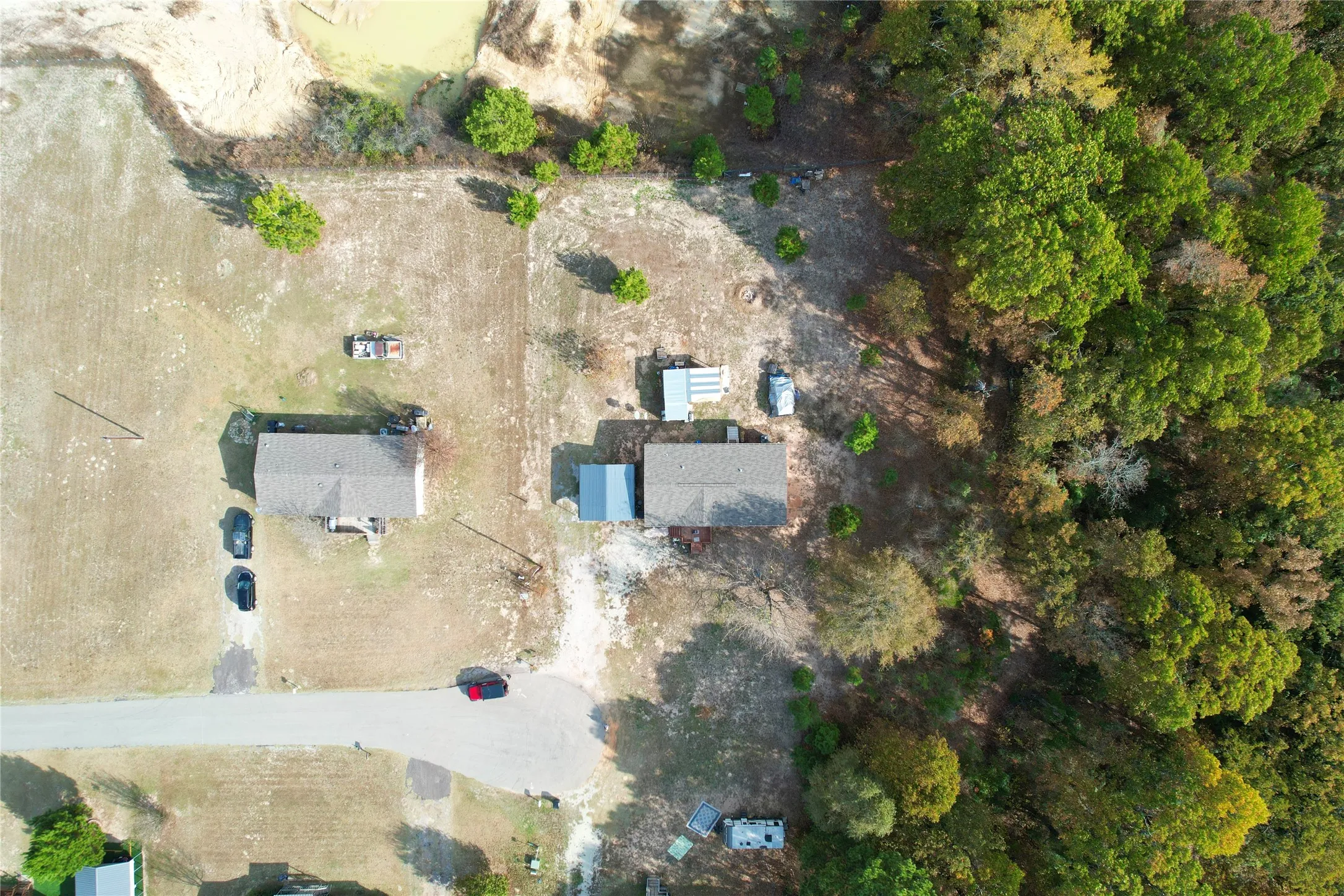 Aerial view of property and surrounding area