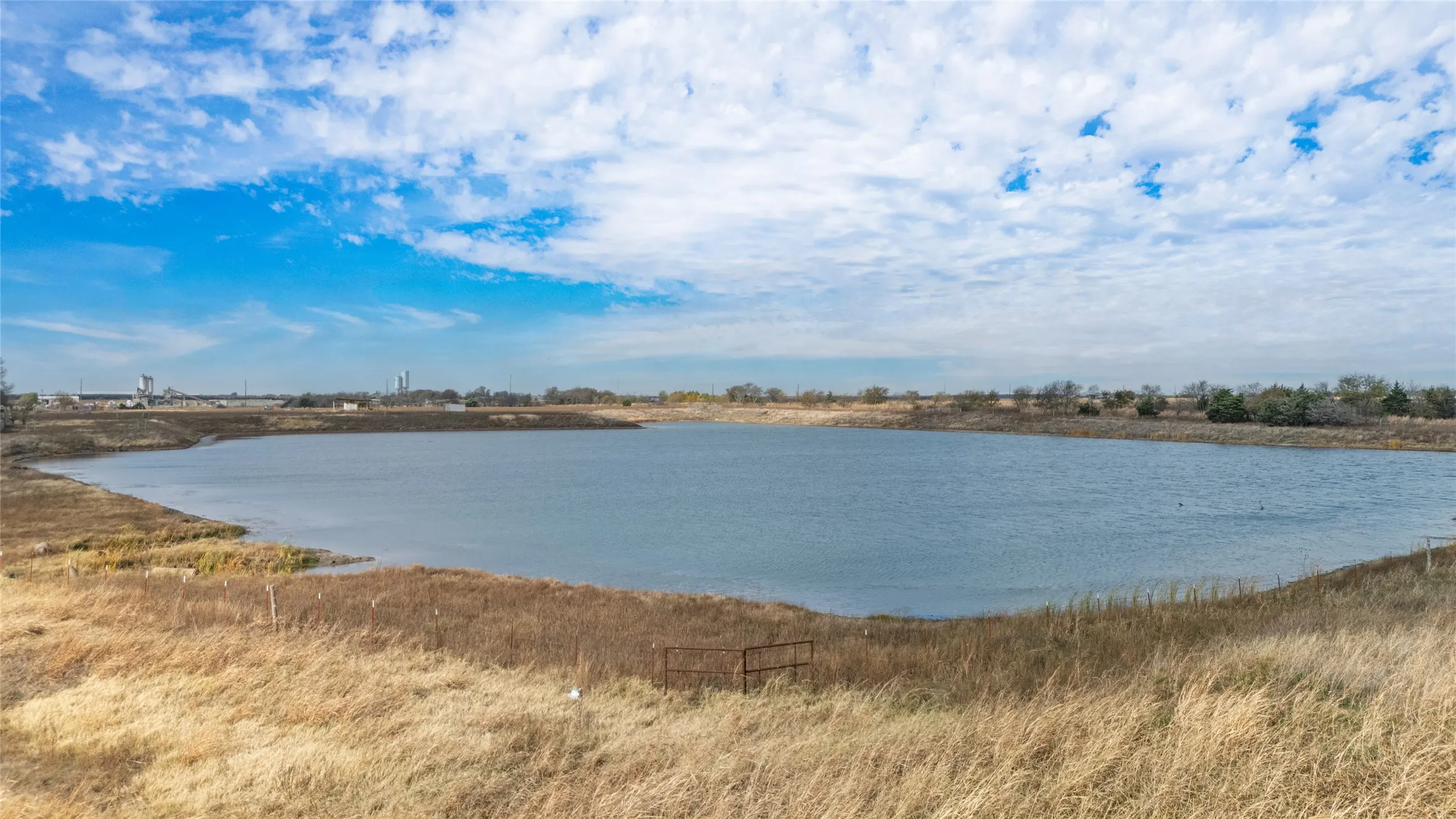 Unimproved Land For Sale in Hunt County , 1656 Highway 380, Greenville, Texas 75401, 0, 0, Garage spaces, 0 Sqft, built in 1975, Preowned, mls#21115516, Real Estate Agent in Greenville, Homes For Sale in Hunt county, Homes For Sale in Greenville, Realtor in Greenville Texas, Real Estate Brokerage Independent Realty Texas, Luminita Cordes Realtor