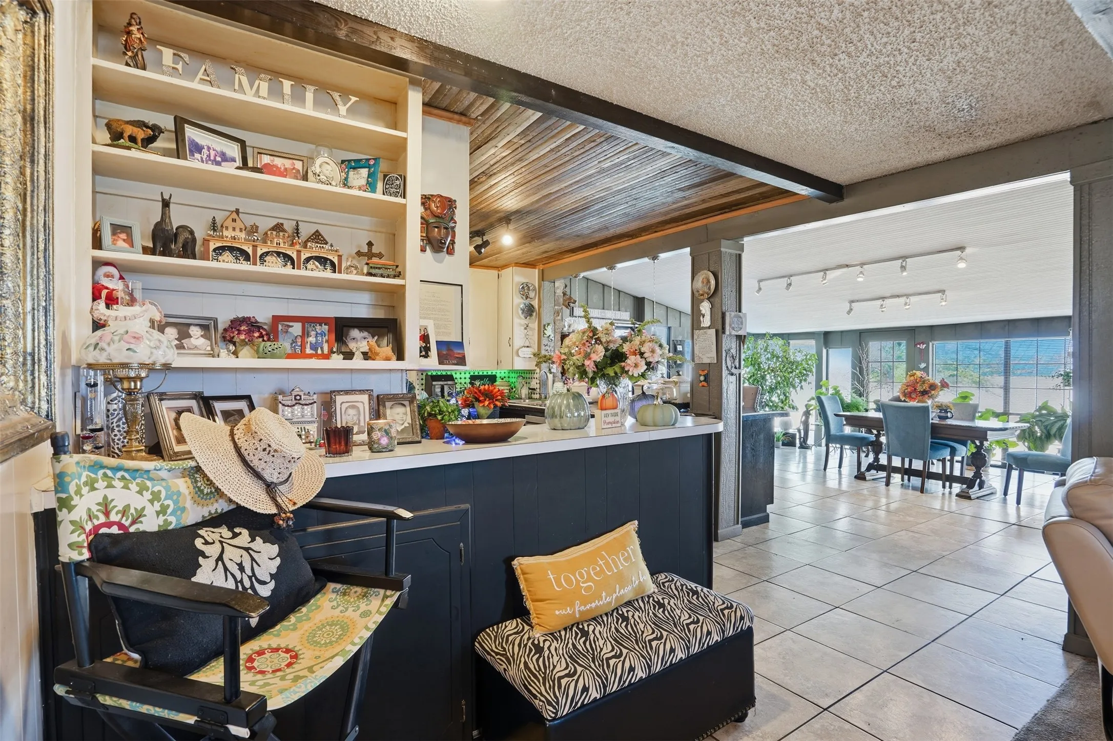 Single Family Residence For Sale in Palo Pinto County , 336 S 8th Avenue, Palo Pinto, Texas 76484, 3 Bedroom, 2 Bathroom, Garage spaces, 2,276 Sqft, built in 1959, Price $249,000, mls#21118388, Real Estate Agent in Palo Pinto, Homes For Sale in Palo Pinto county, Homes For Sale in Palo Pinto, Realtor in Palo Pinto Texas, Real Estate Brokerage Independent Realty Texas, Luminita Cordes Realtor