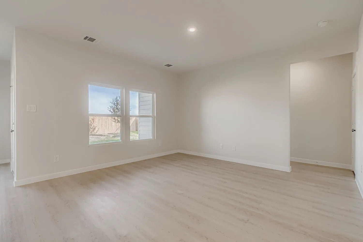Single Family Residence For Sale in Tarrant County , 1045 Verde Valley Lane, Crowley, Texas 76036, 3 Bedrooms, 2 Bathrooms, 2 Garage spaces, 1,508 Sqft, built in 2025, New Construction - Complete, Price $299,900, mls#21119133, Real Estate Agent in Crowley, Homes For Sale in Tarrant county, Homes For Sale in Crowley, Realtor in Crowley Texas, Real Estate Brokerage Independent Realty Texas, Luminita Cordes Realtor